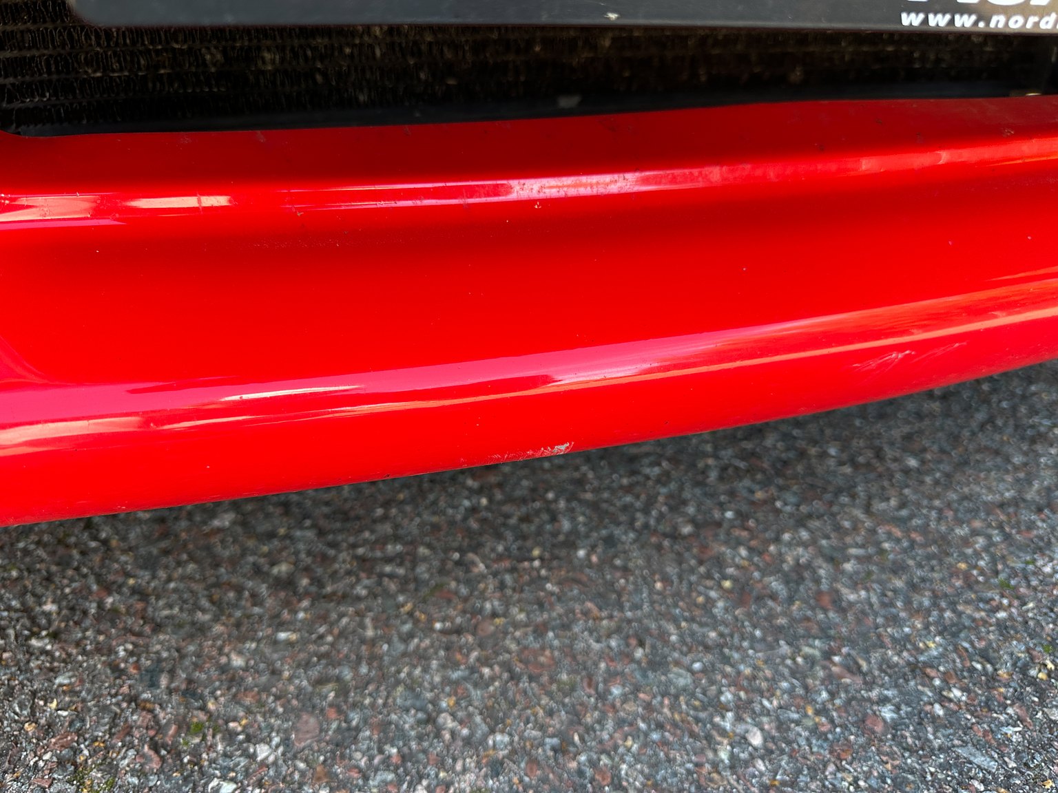 Exterior image of 1996 Volvo 850 R