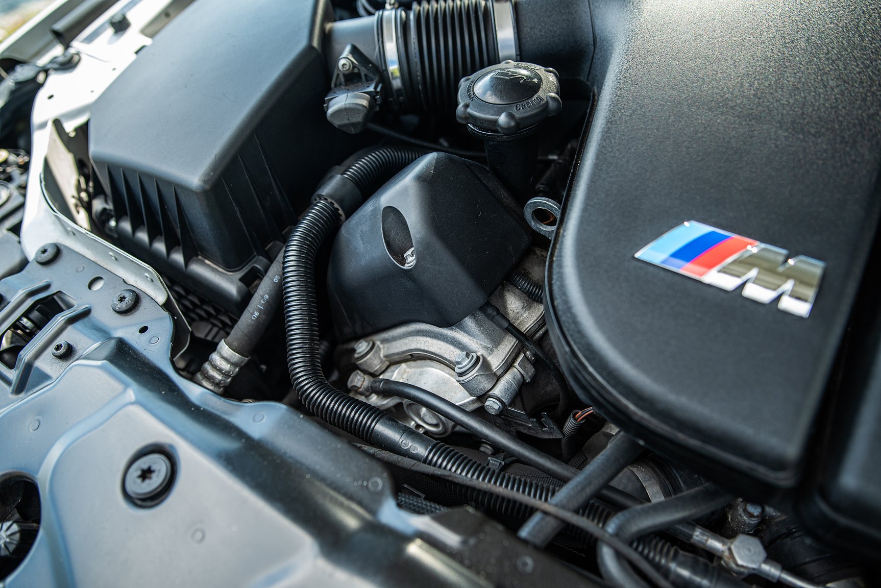 Image of 2006 BMW E60 M5 mechanics