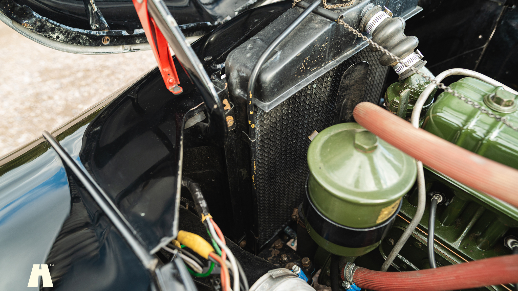Image of 1953 Volvo PV 444E mechanics