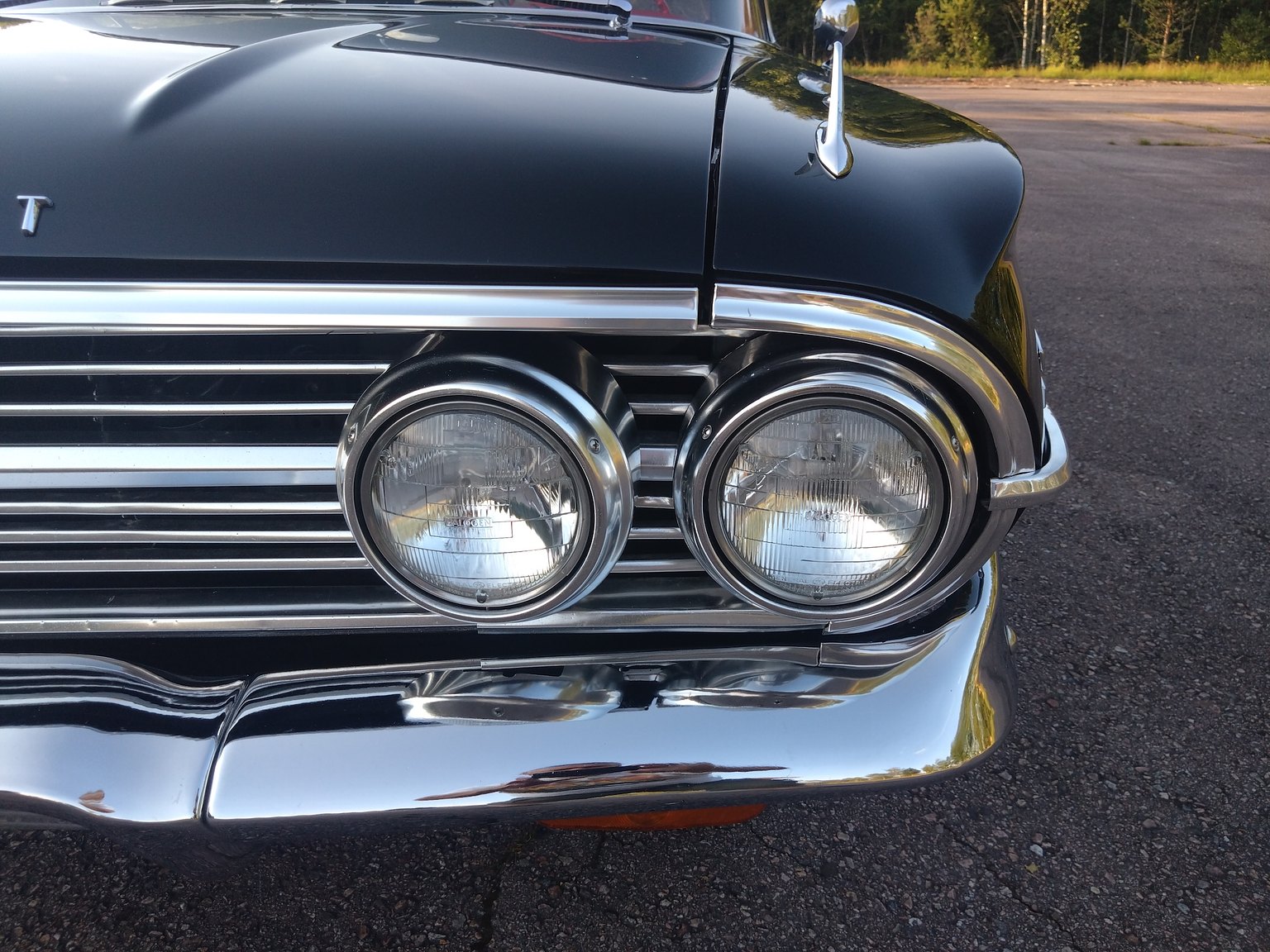 Exteriörbild på 1960 Chevrolet Impala Cabriolet 5.7 V8 Powerglide