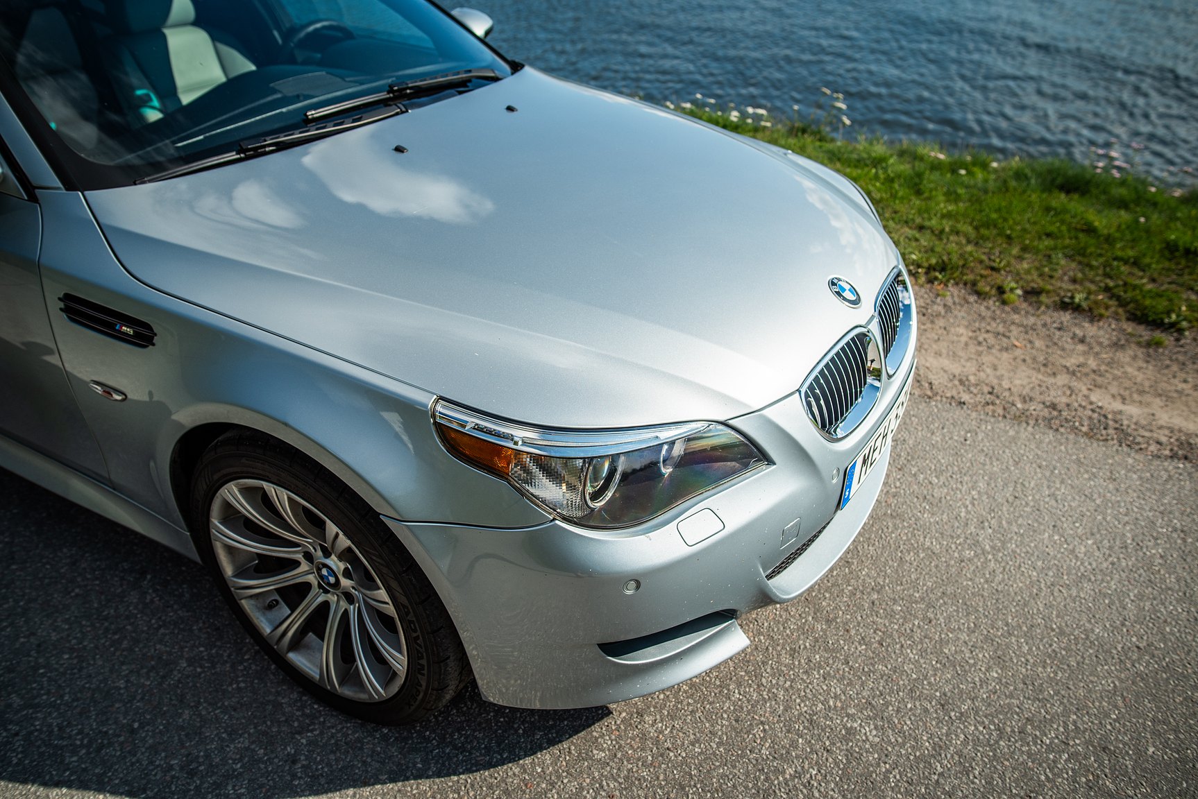 Exterior image of 2006 BMW E60 M5