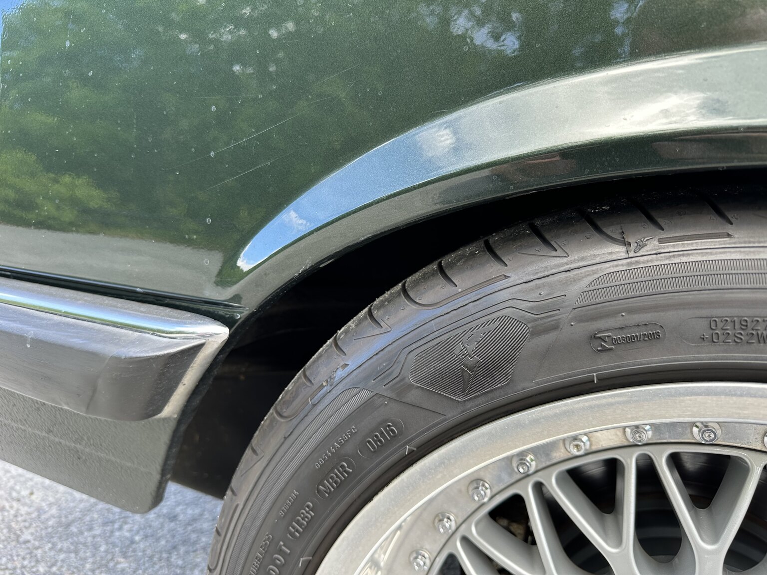 Exteriörbild på 1985 BMW 525E