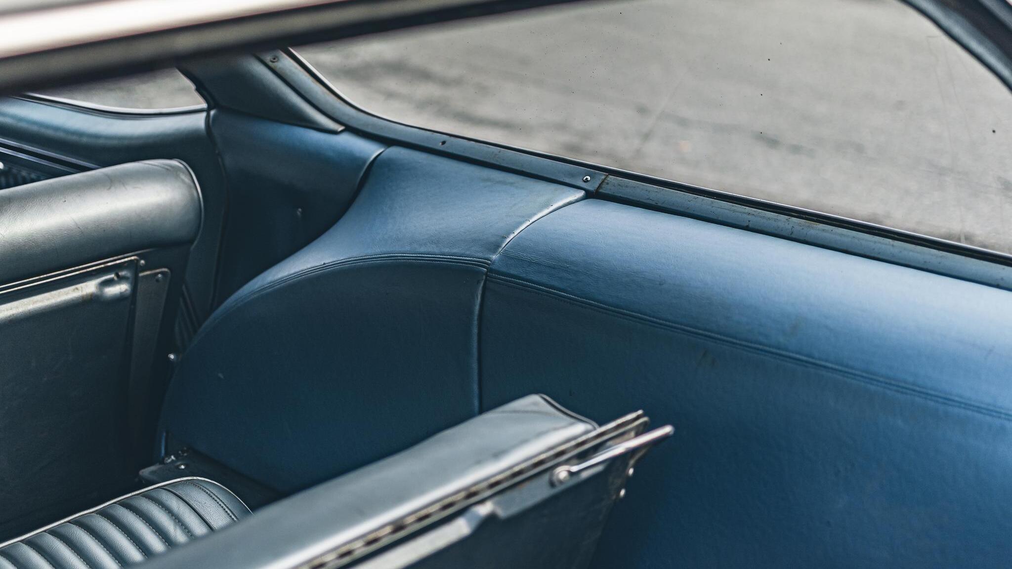 Innenraumfoto von 1968 Oldsmobile Vista Cruiser