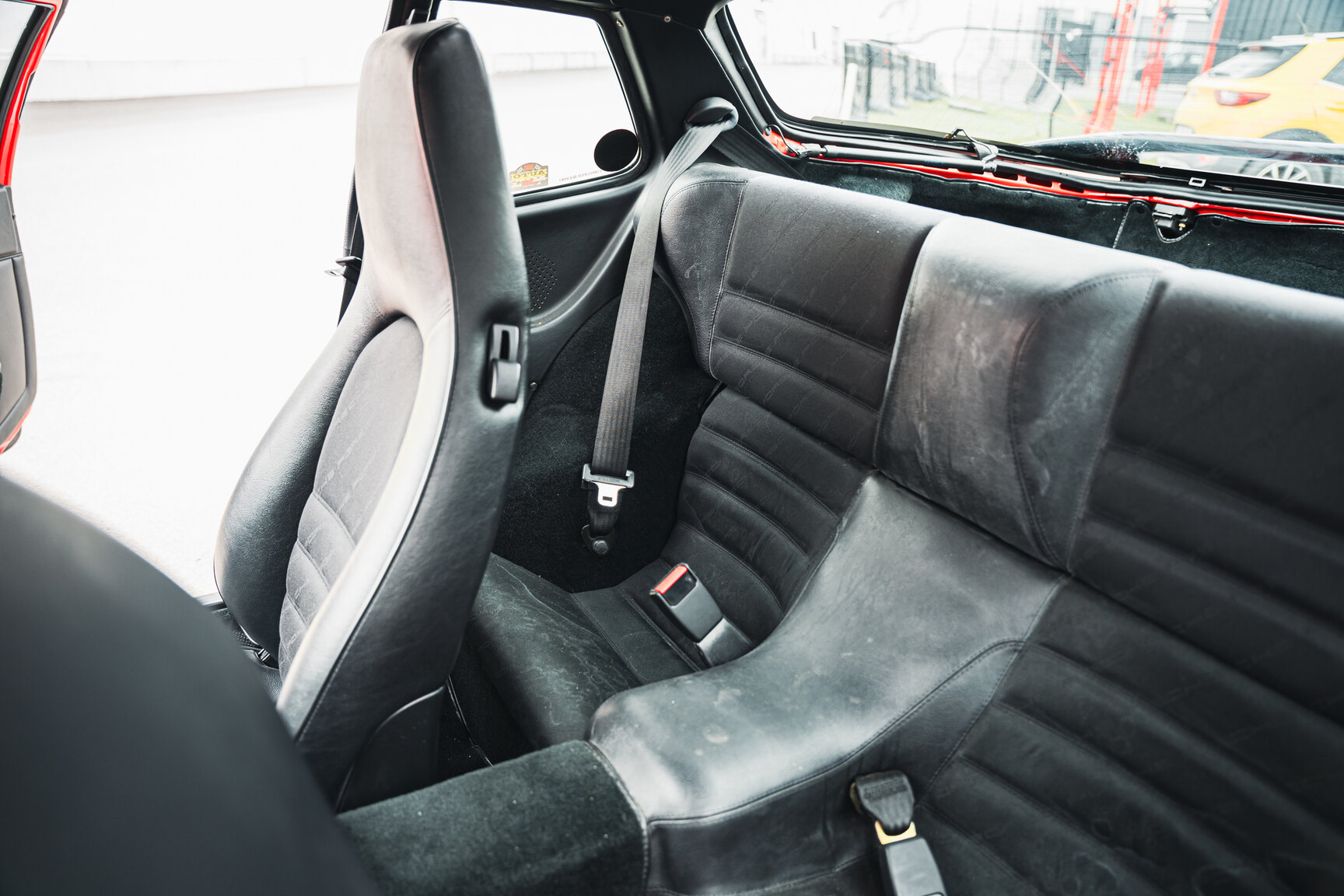 Interiörbild 1990 Porsche 944 Turbo