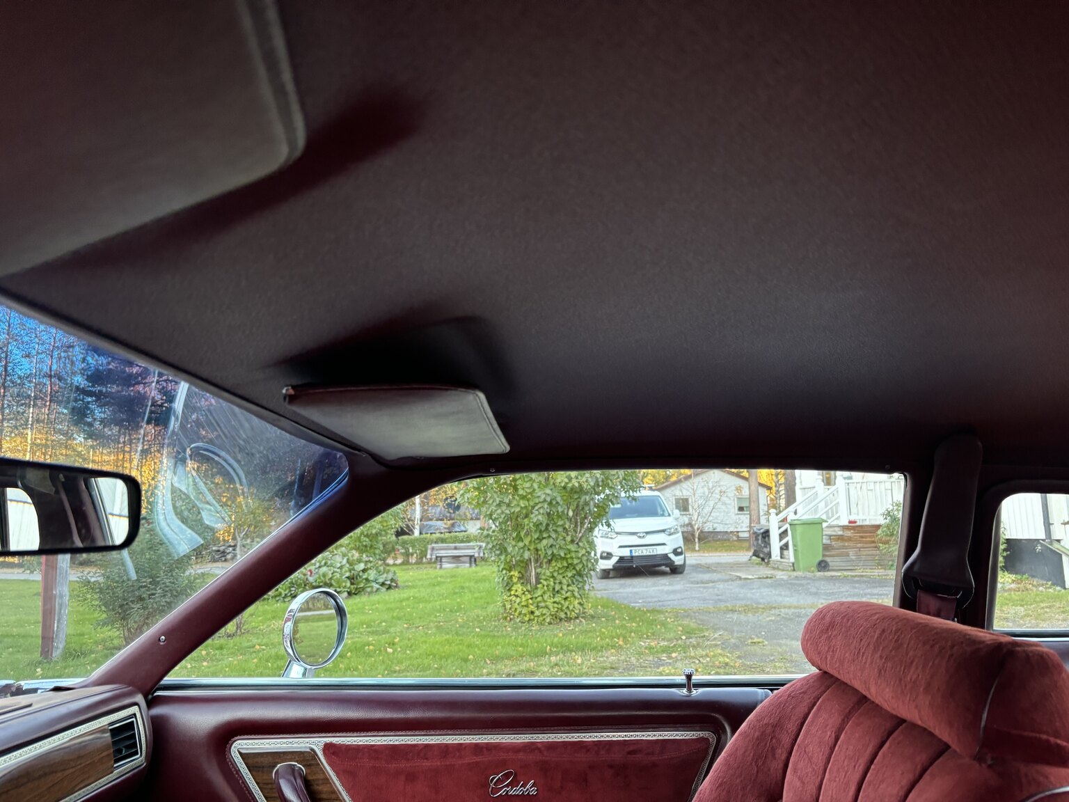 Innenraumfoto von 1976 Chrysler Cordoba
