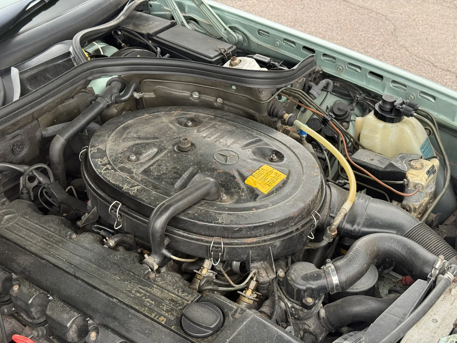 Image of 1991 Mercedes-Benz 300 E 4MATIC mechanics (3)