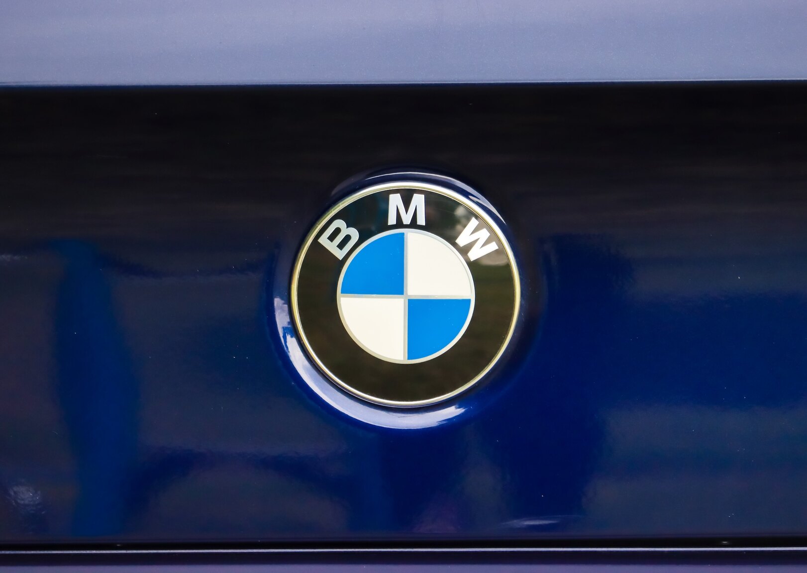 Exterior image of 1999 BMW Z3 1.9i