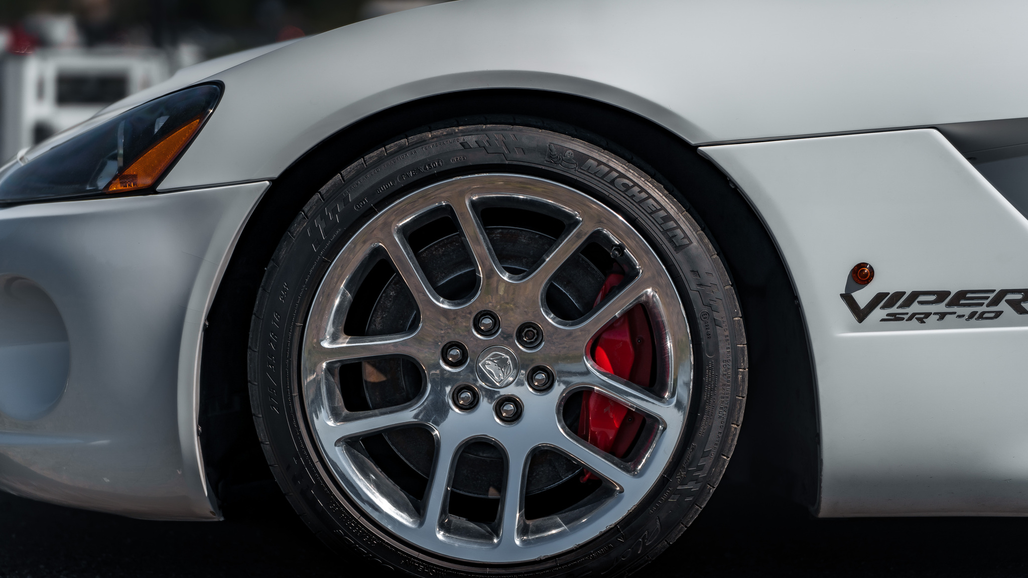 Exteriörbild på 2004 Dodge Viper Mamba Edition