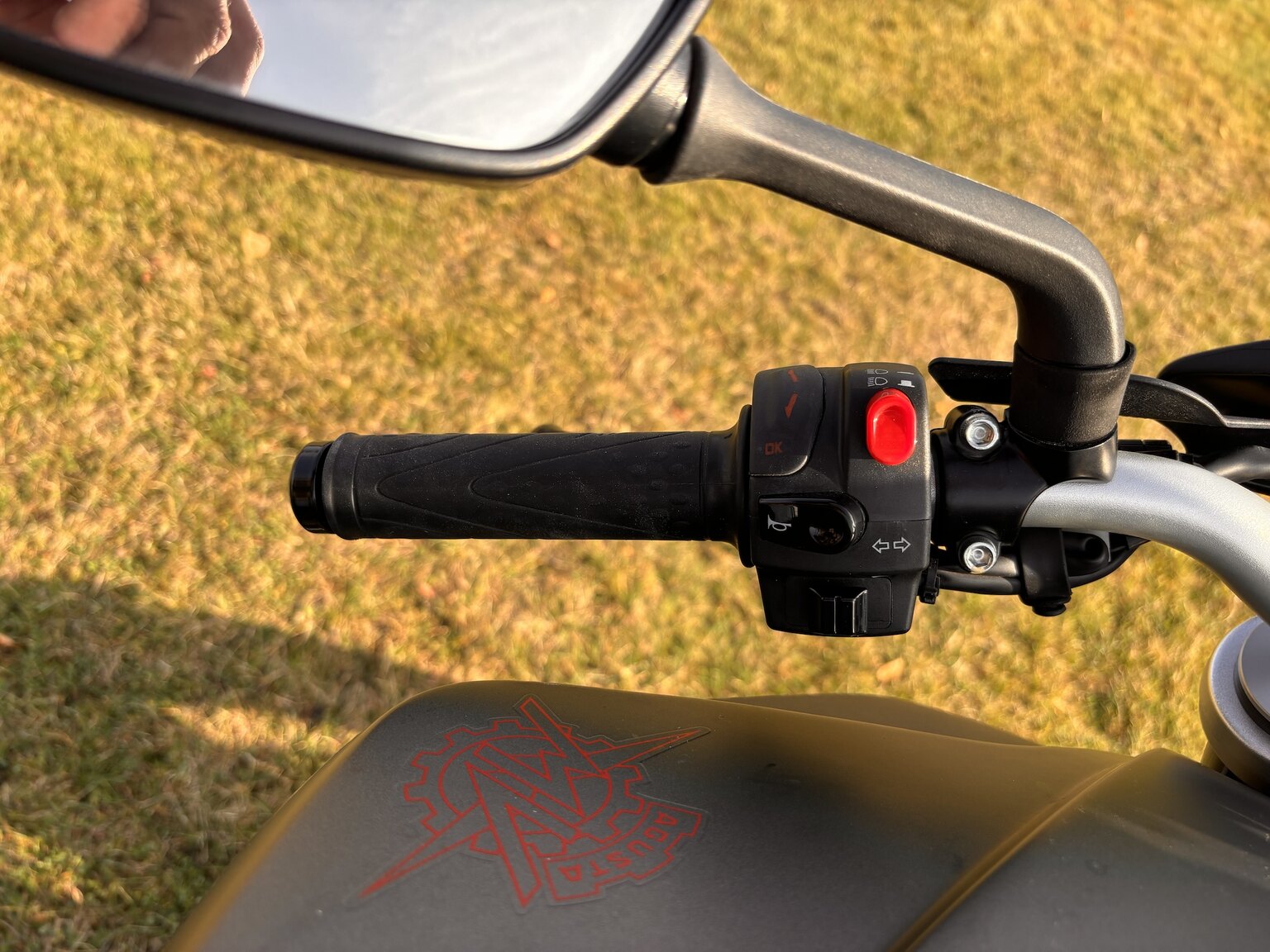 Exterior image of 2014 MV Agusta Brutale 675