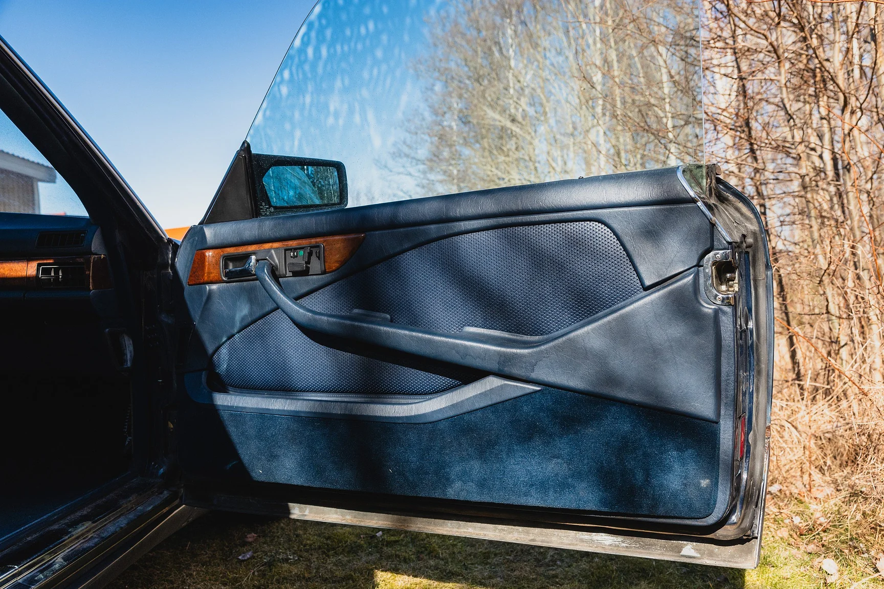 Innenraumfoto von 1986 Mercedes-Benz 560 SEC  (22)
