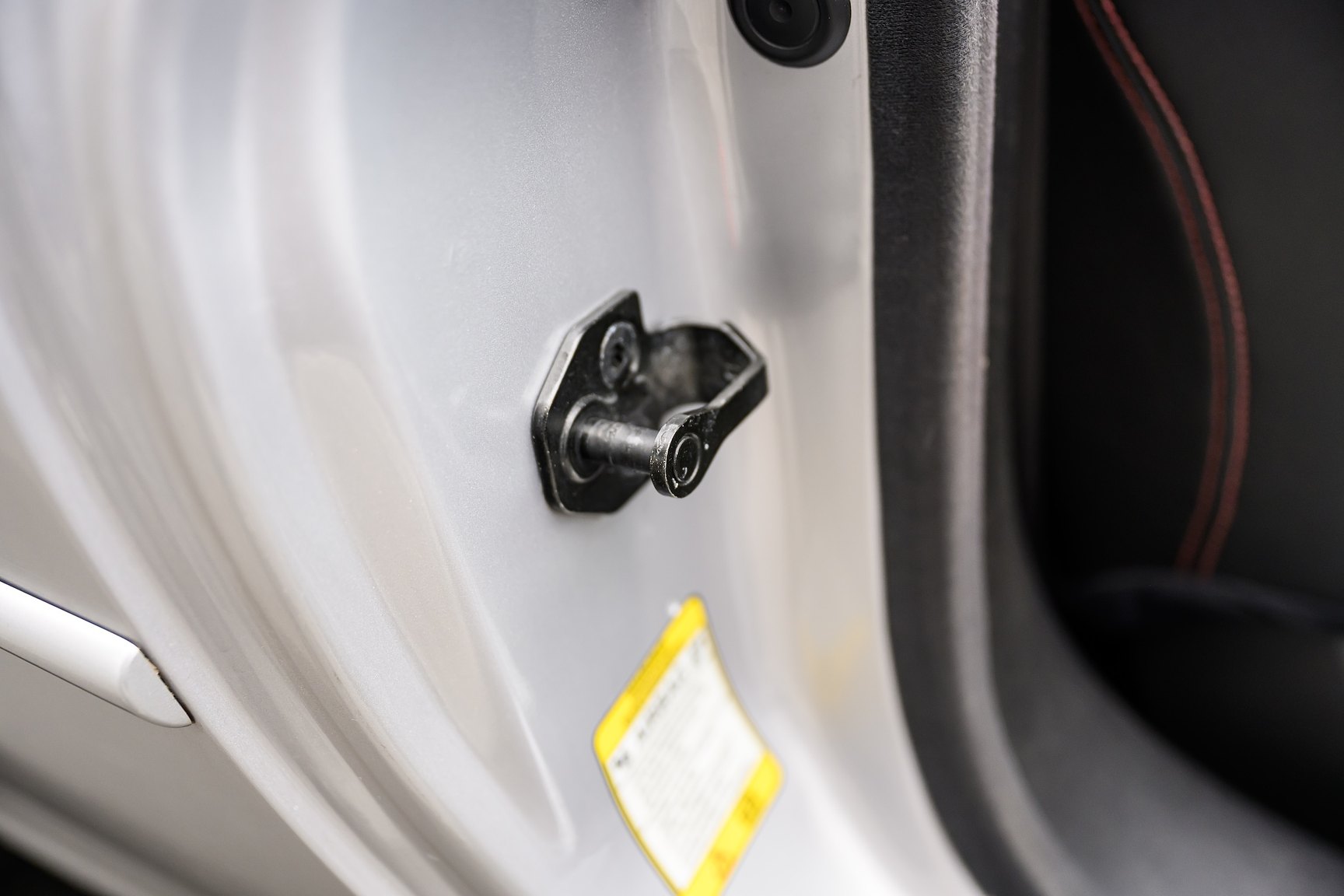 Interior image of 2001 Jaguar XKR Silverstone