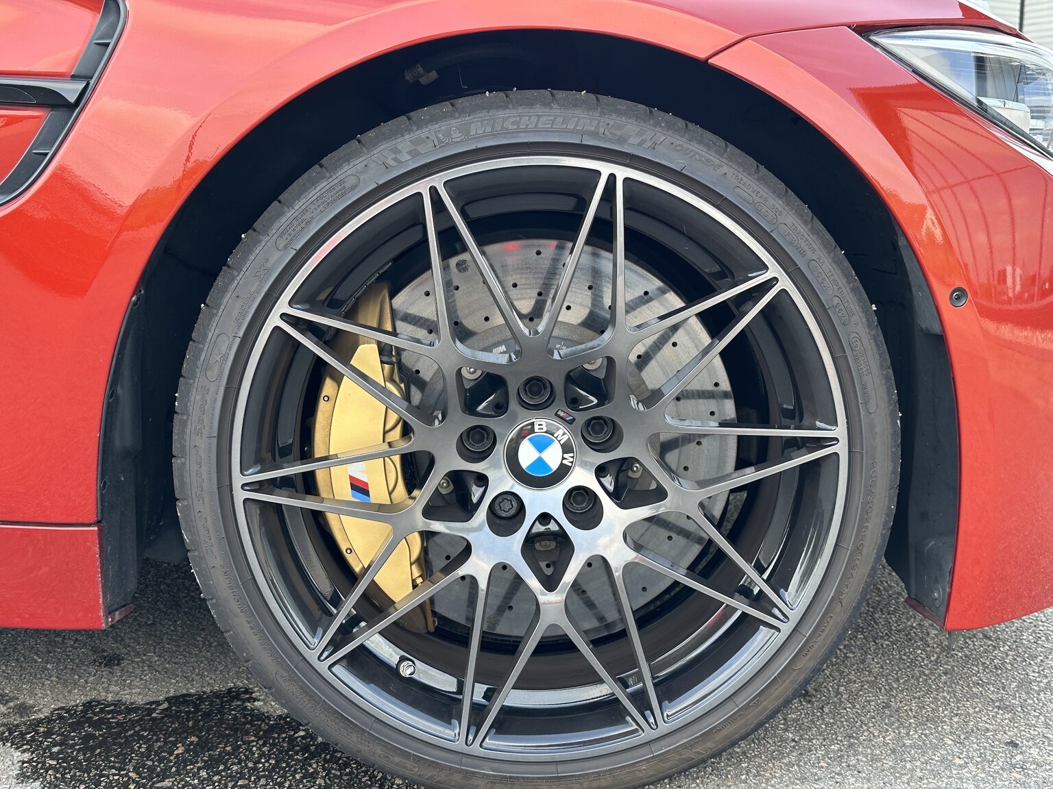 Exteriörbild på 2018 BMW M4 Competition Convertible F83 Manual