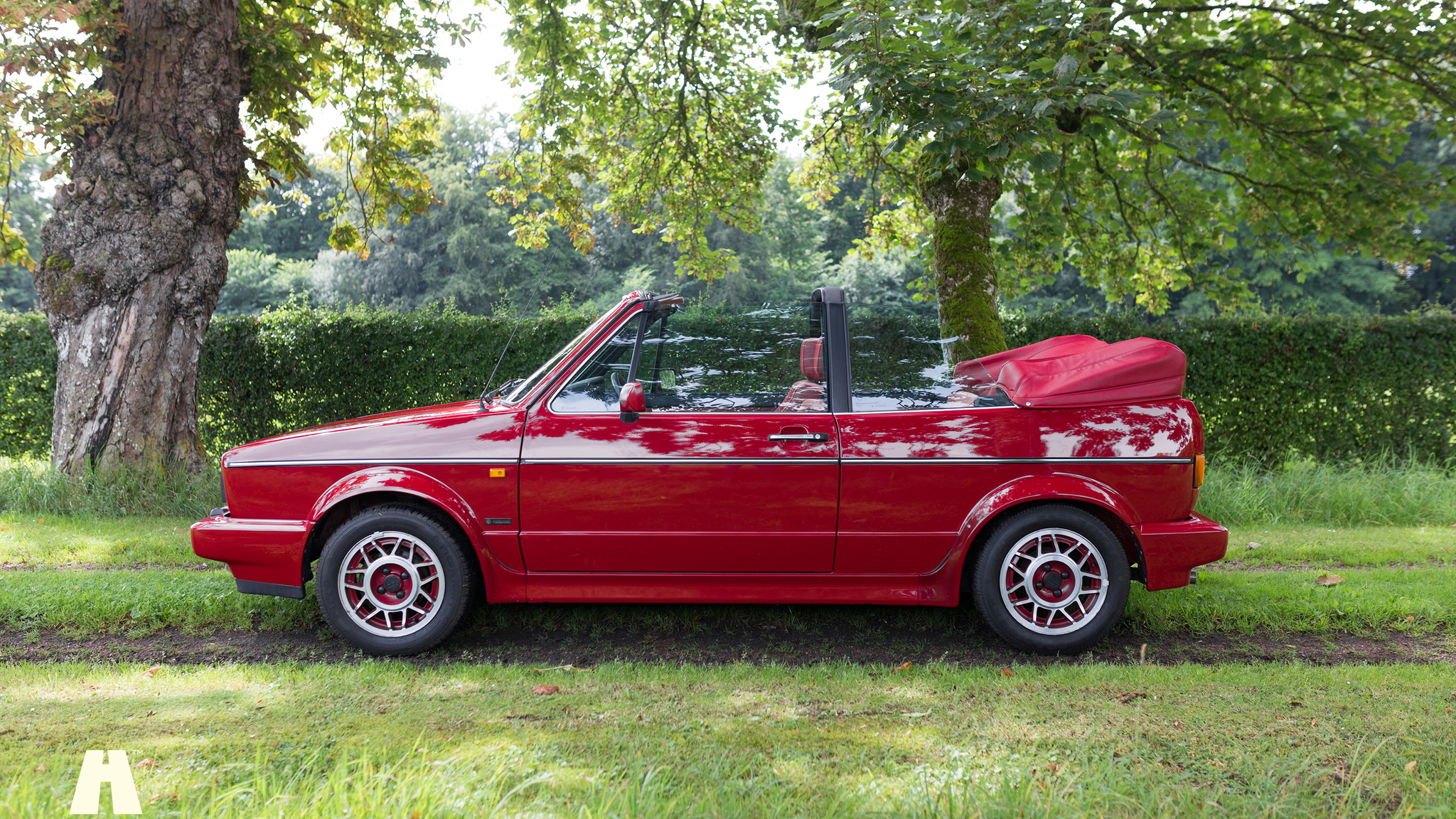 Exterior image of 1988 Volkswagen Golf GTI Cabriolet
