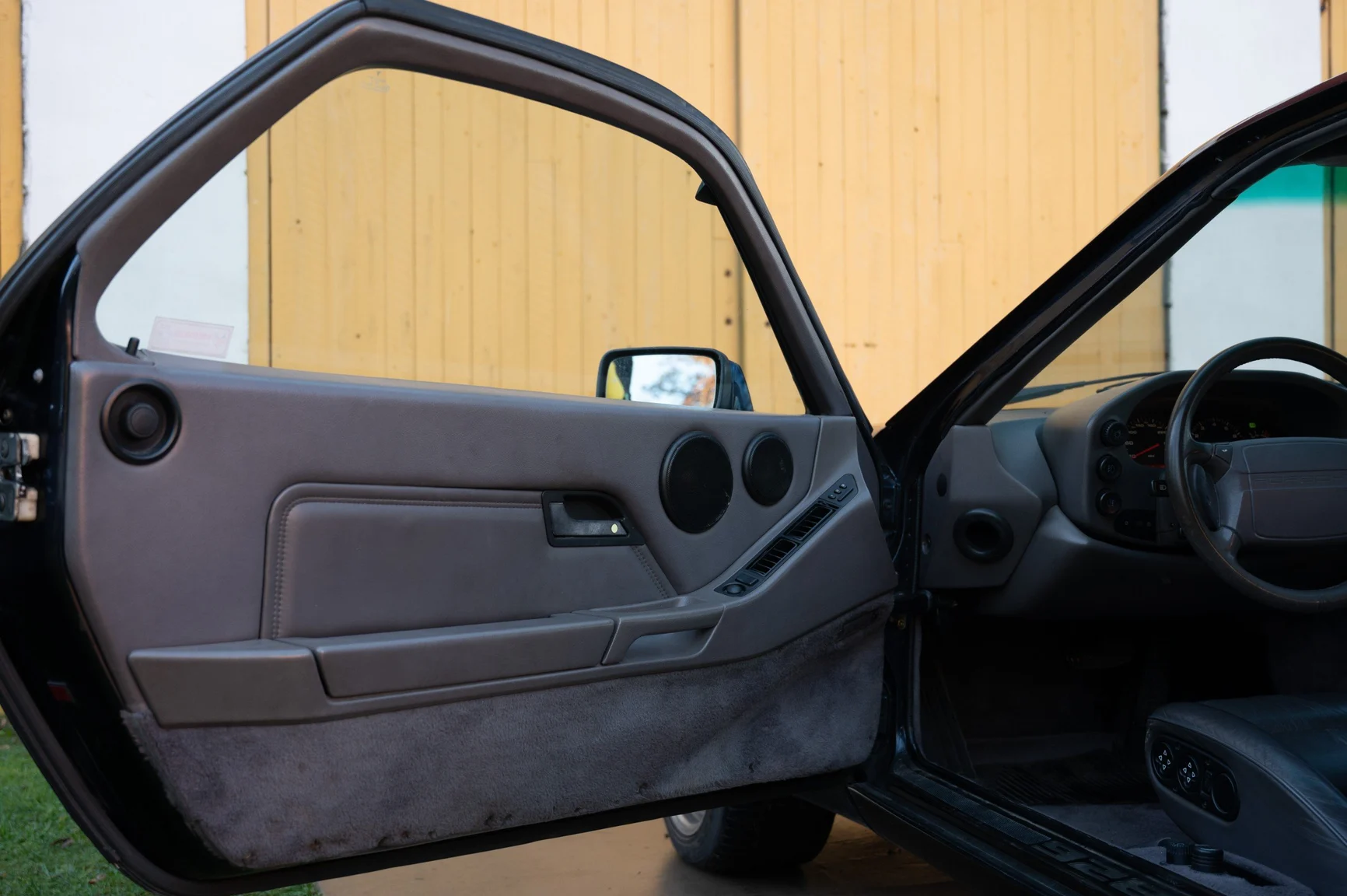 Interiörbild 1991 Porsche 928 S4 (1)