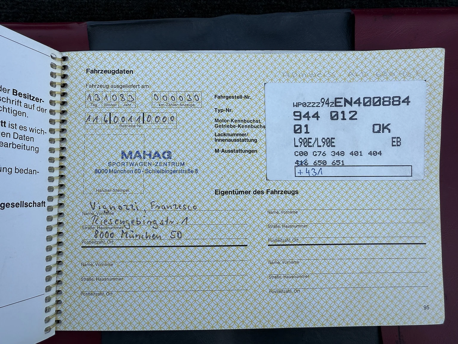 Dokumentation, 1984 PORSCHE 944 Targa (4)