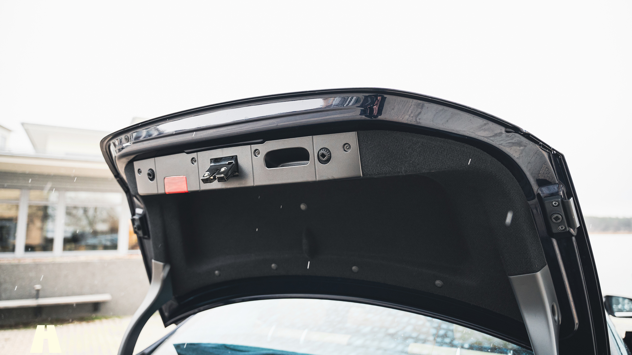 Innenraumfoto von 2008 Mercedes-Benz CLS 63 AMG (78)