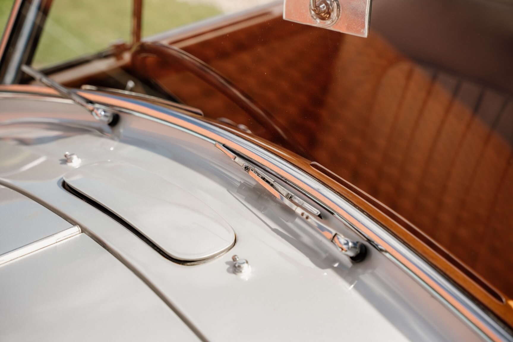 Exterior image of 1949 Rolls Royce Silver Wraith