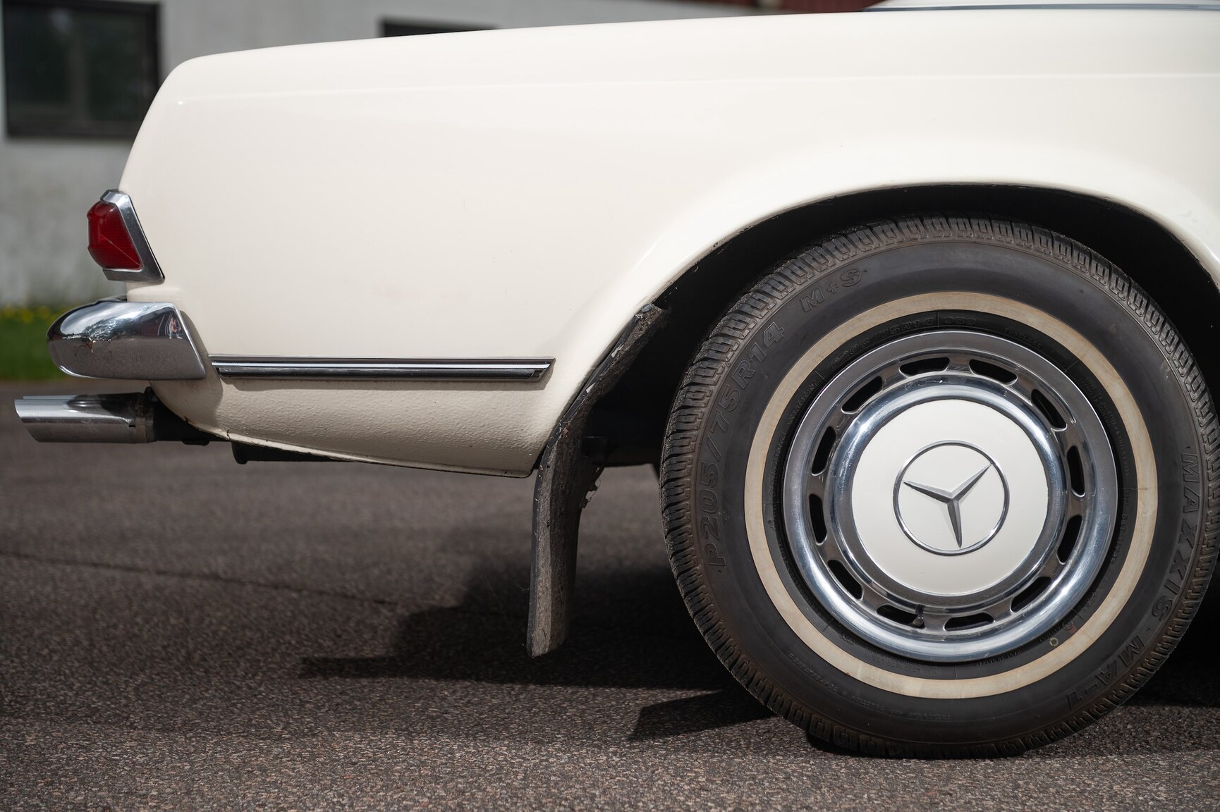 Aussenfoto 1968 Mercedes-Benz 280 SL Pagoda (58)