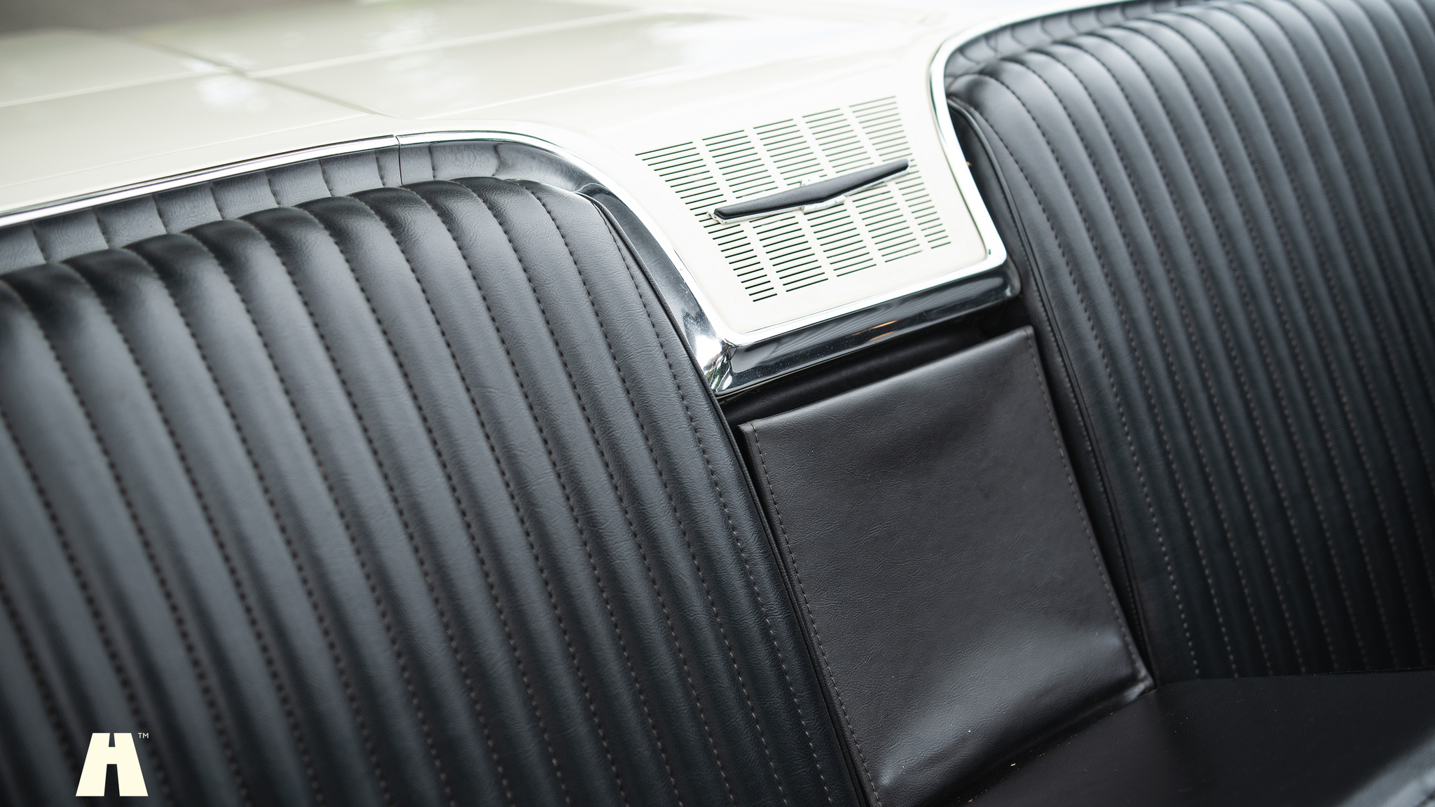 Interiörbild 1965 Ford Thunderbird (47)