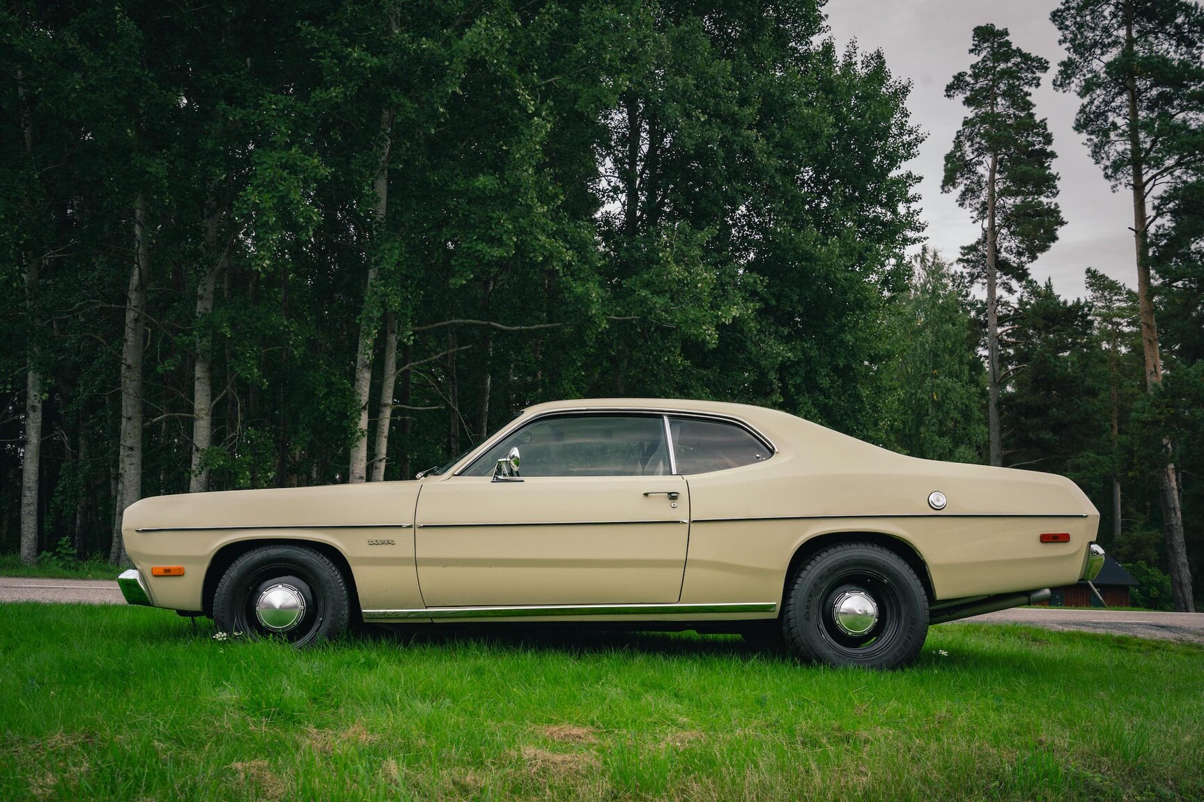 Exterior image of 1972 Plymouth Duster 360 (5)