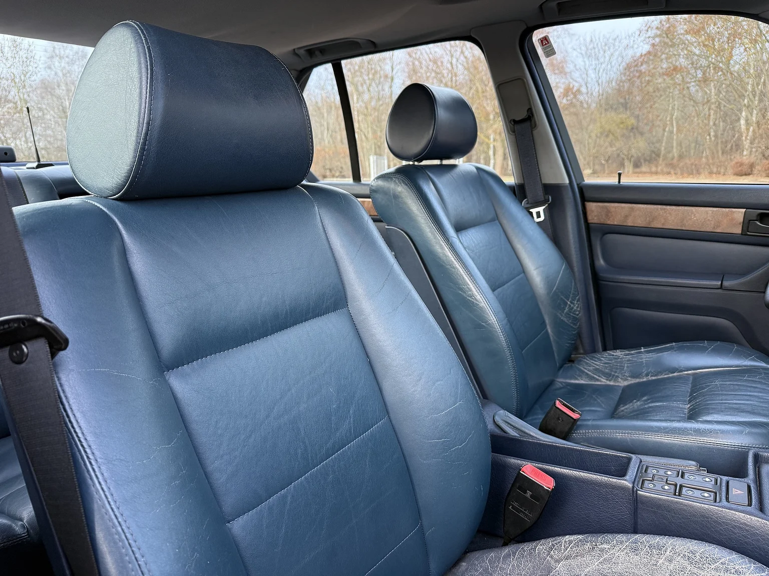 Innenraumfoto von 1992 BMW 730iA (38)