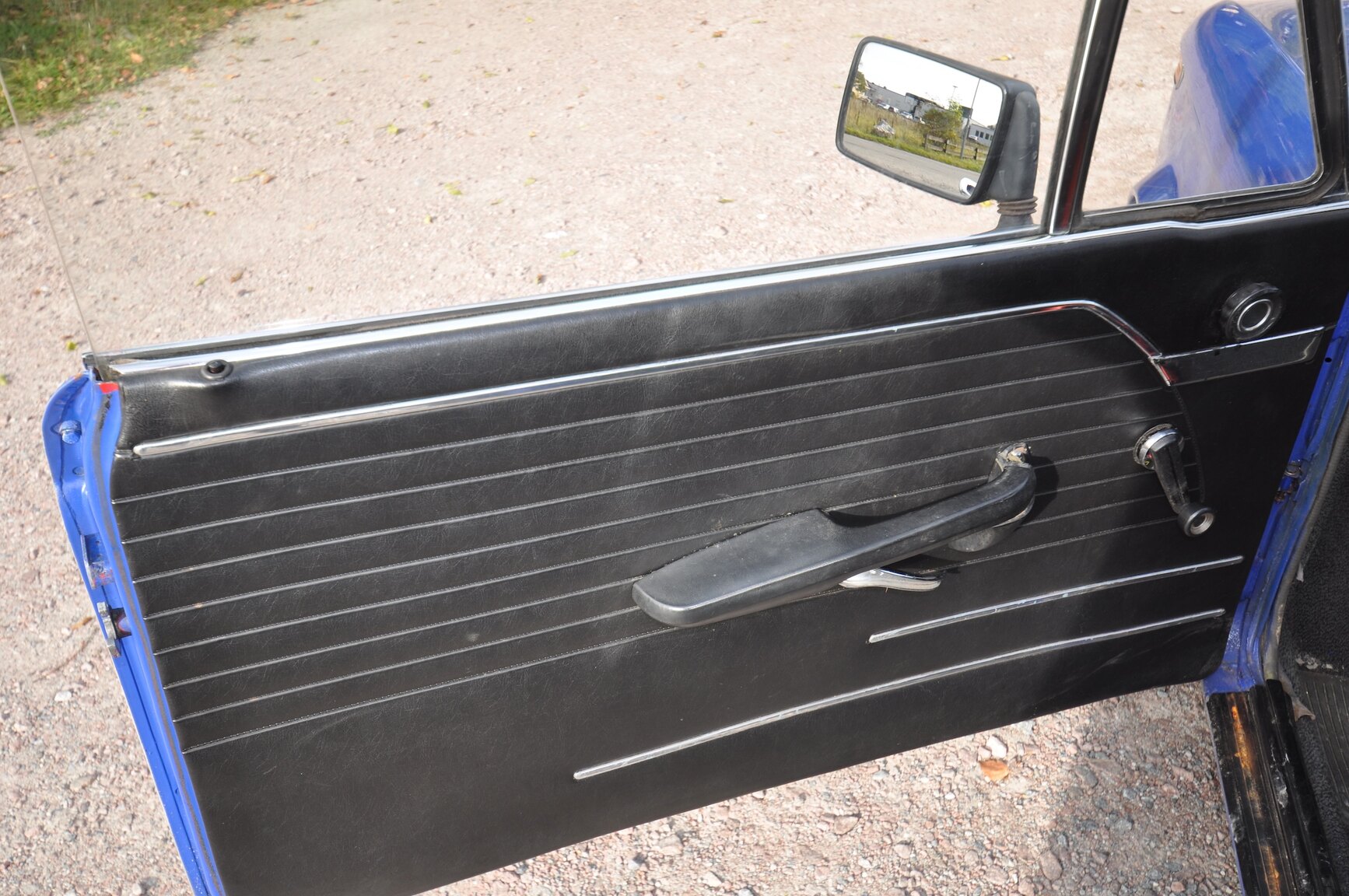 Interior image of 1975 BMW 2002 Tii