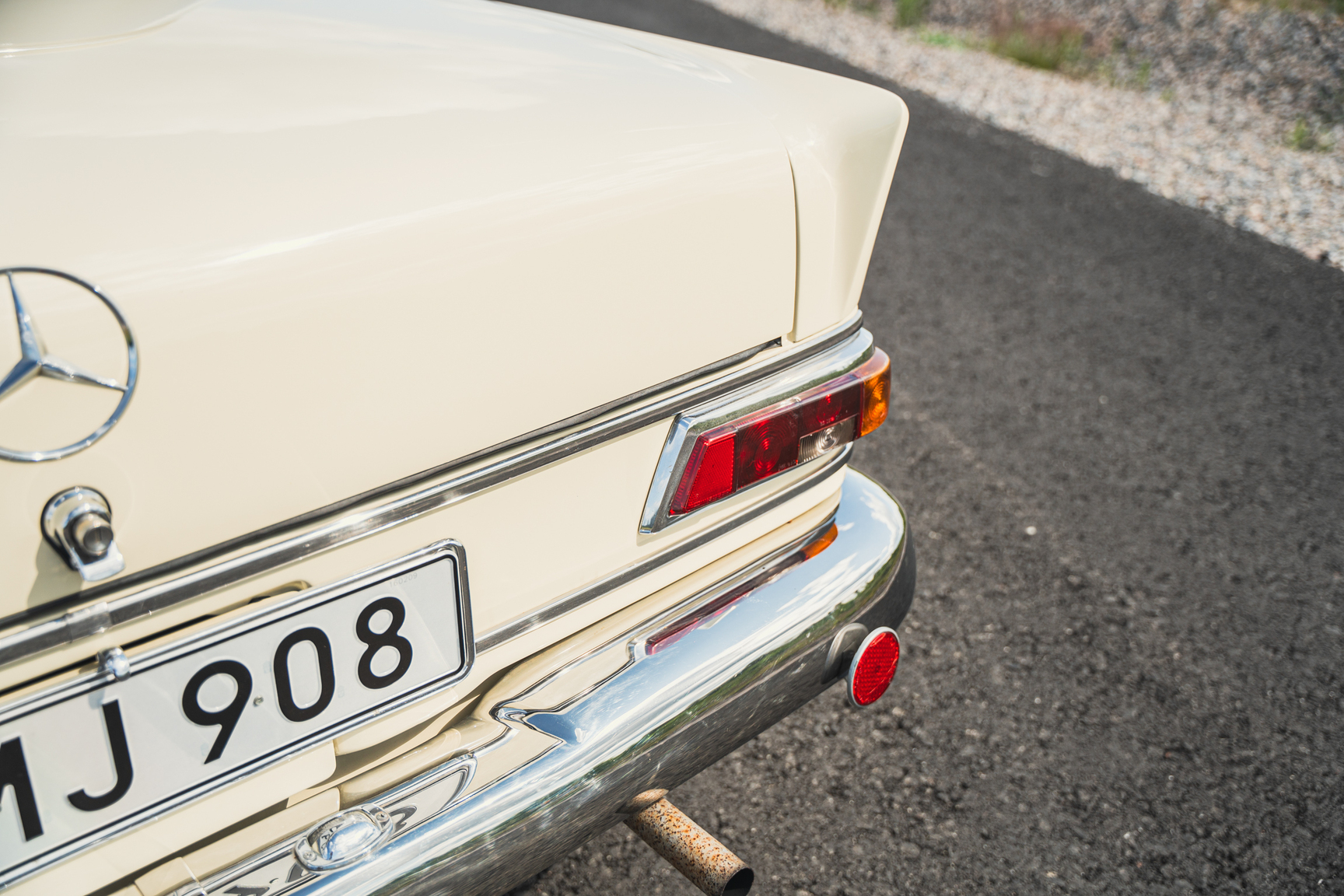 Exterior image of 1966 Mercedes-Benz 200 D "Heckflosse"
