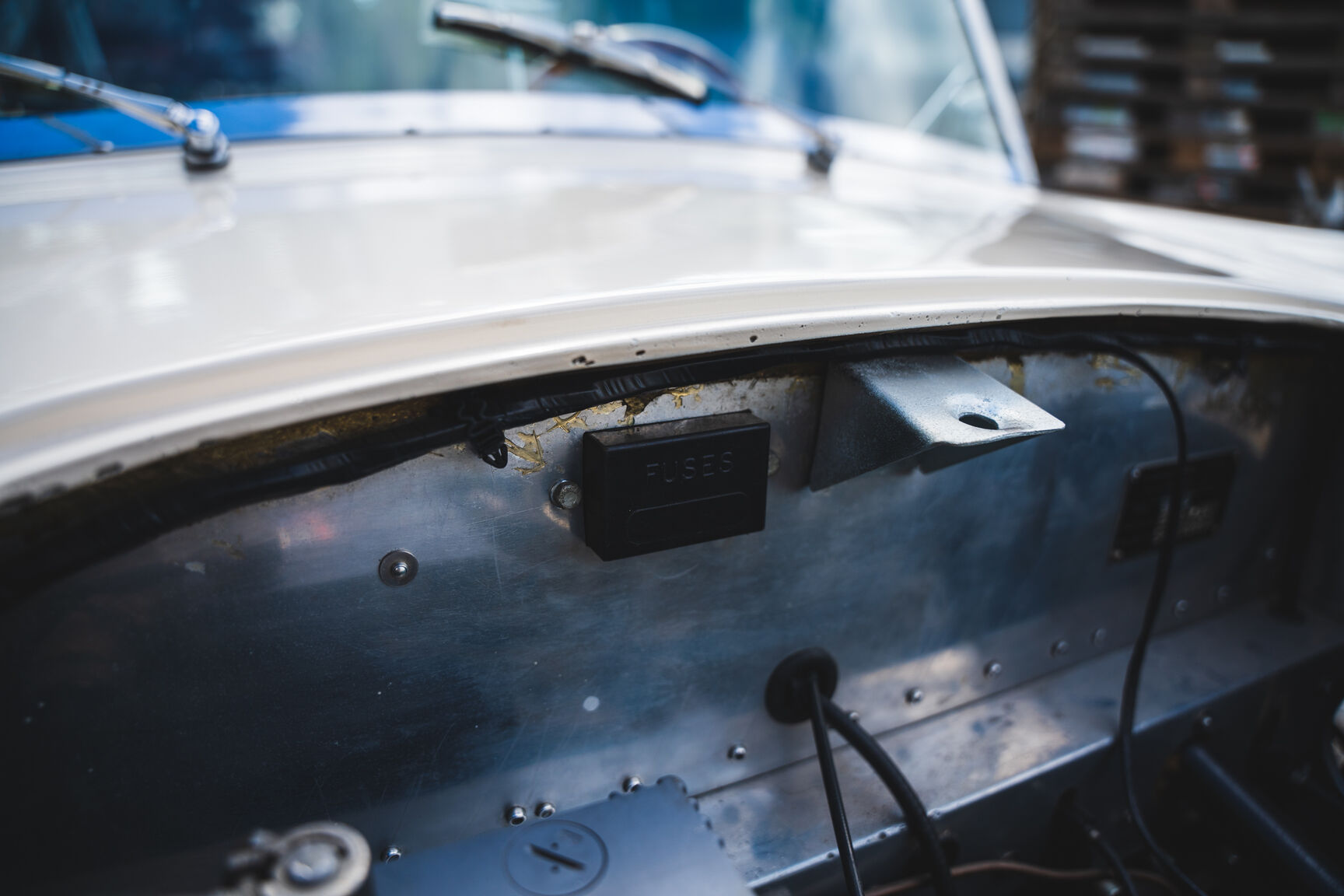 Image of 1960 Berkeley B95 mechanics (10)