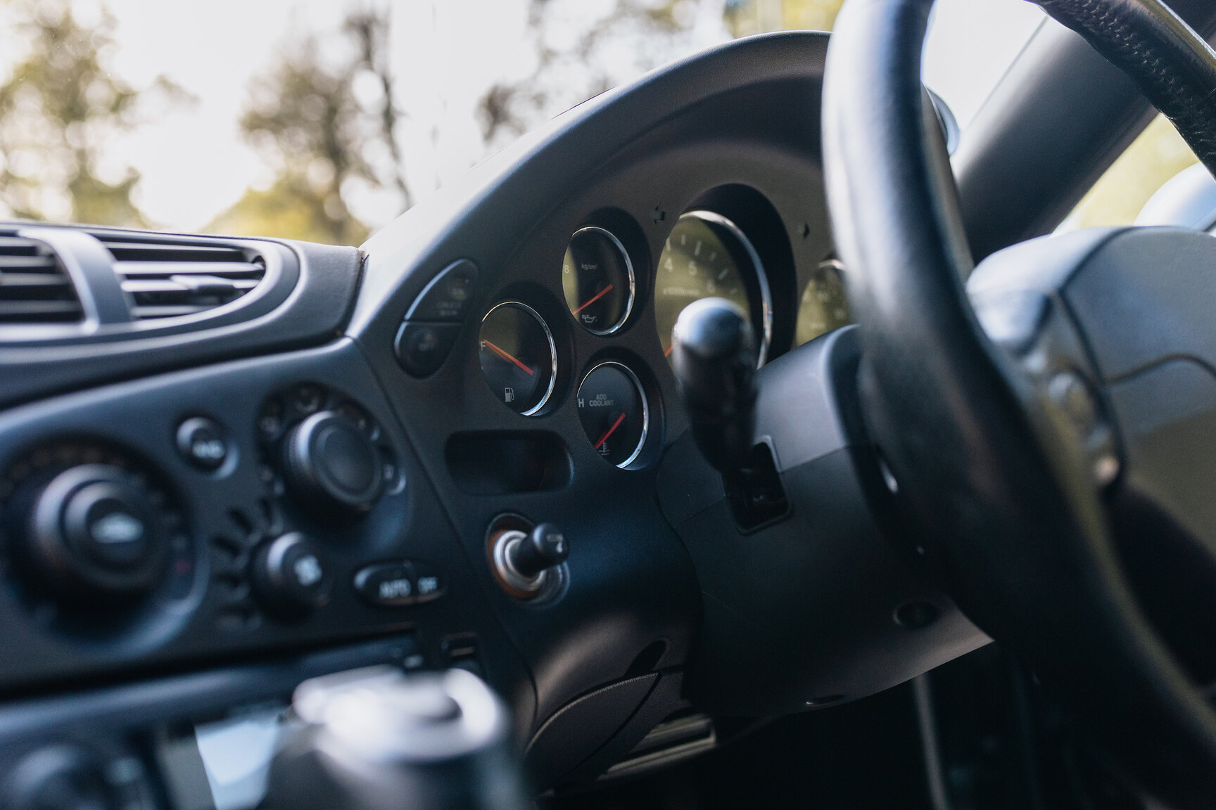 Innenraumfoto von 1994 Mazda RX7 (28)