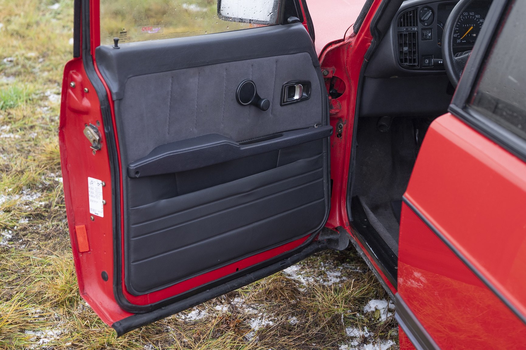 Interiörbild 1992 SAAB 900 S – NO RESERVE