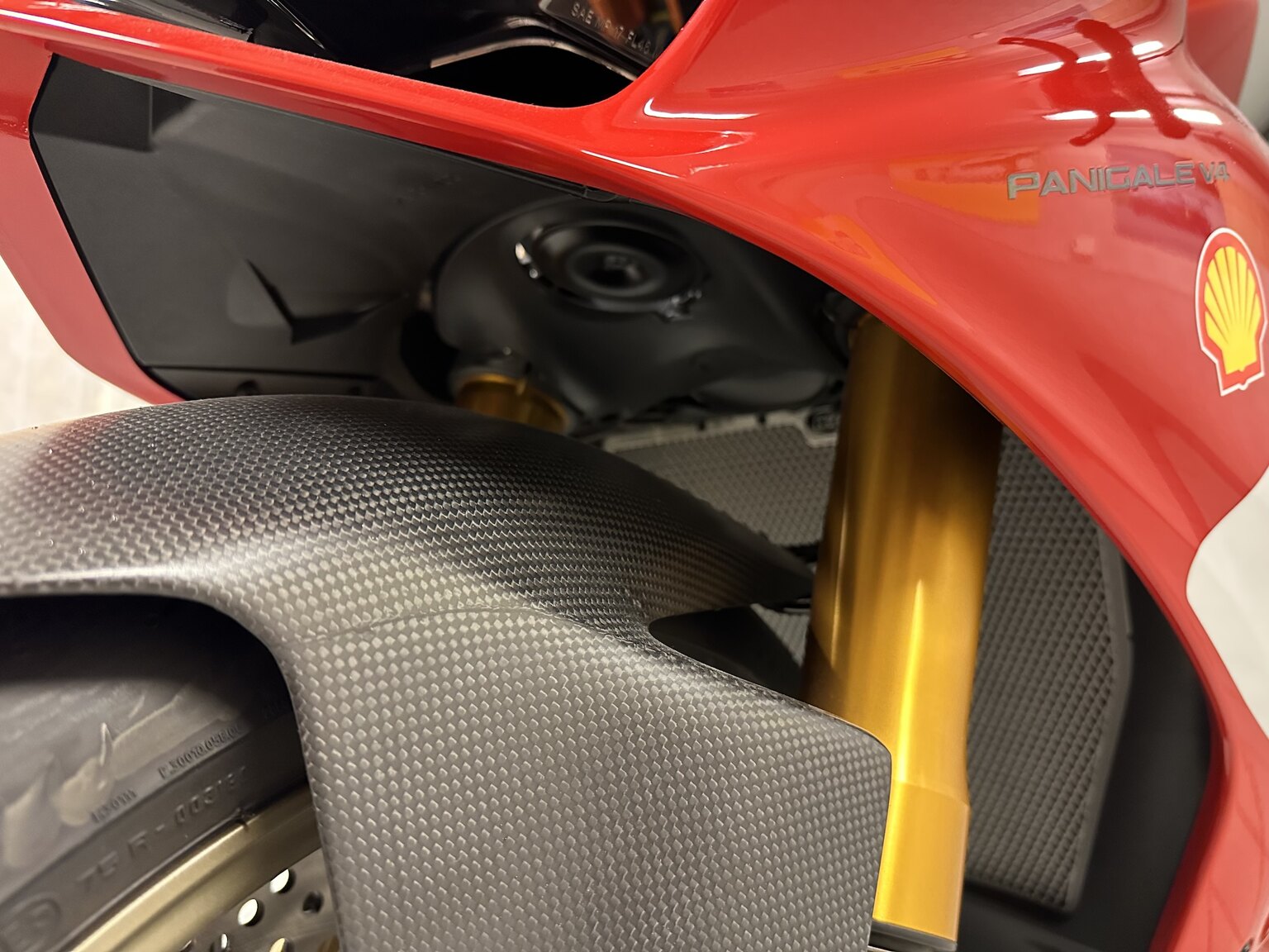 Image of 2020 Ducati Panigale V4 25° Anniversario (23) mechanics