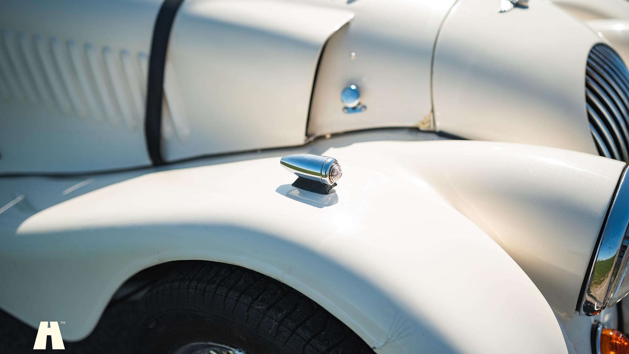 Aussenfoto 1954 Morgan Plus 4 