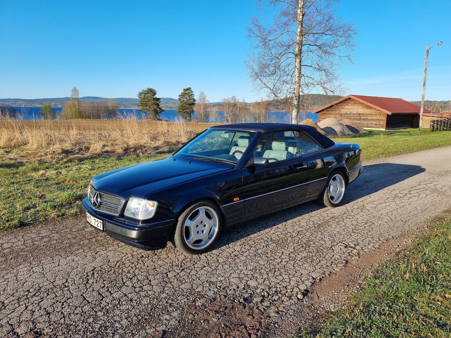 Exteriörbild på 1993 Mercedes-Benz 300 CE Cabriolet