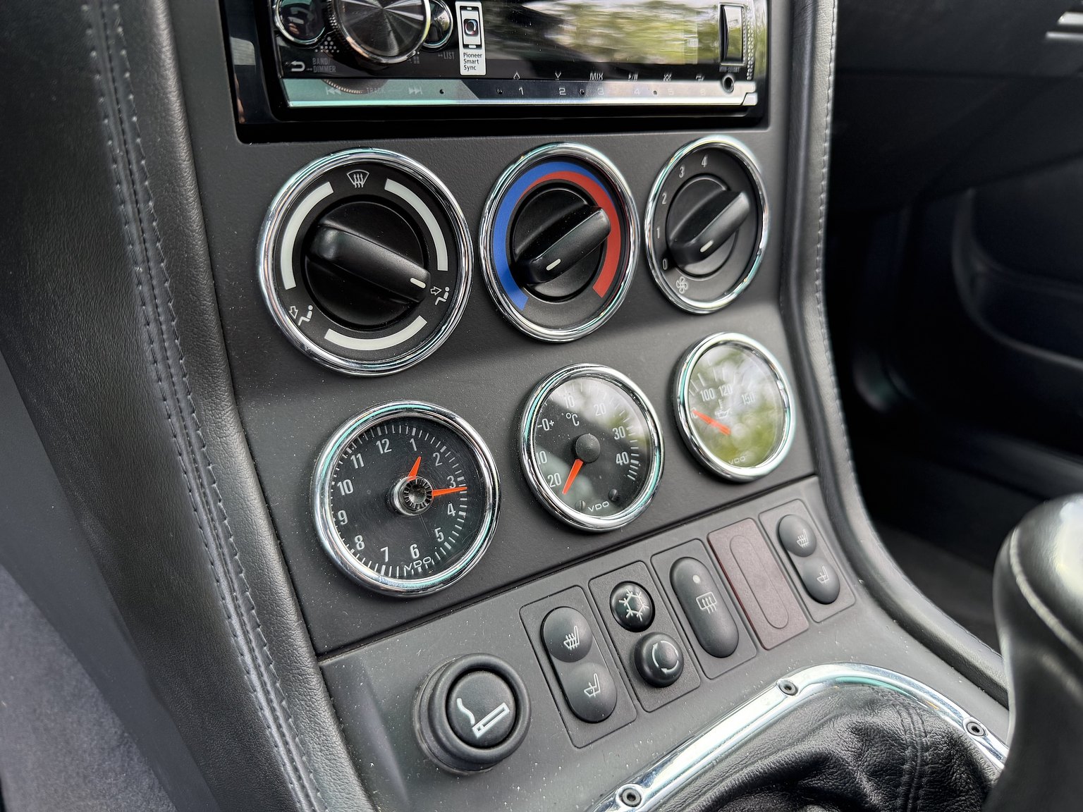 Interior image of 1999 BMW Z3 M Coupé