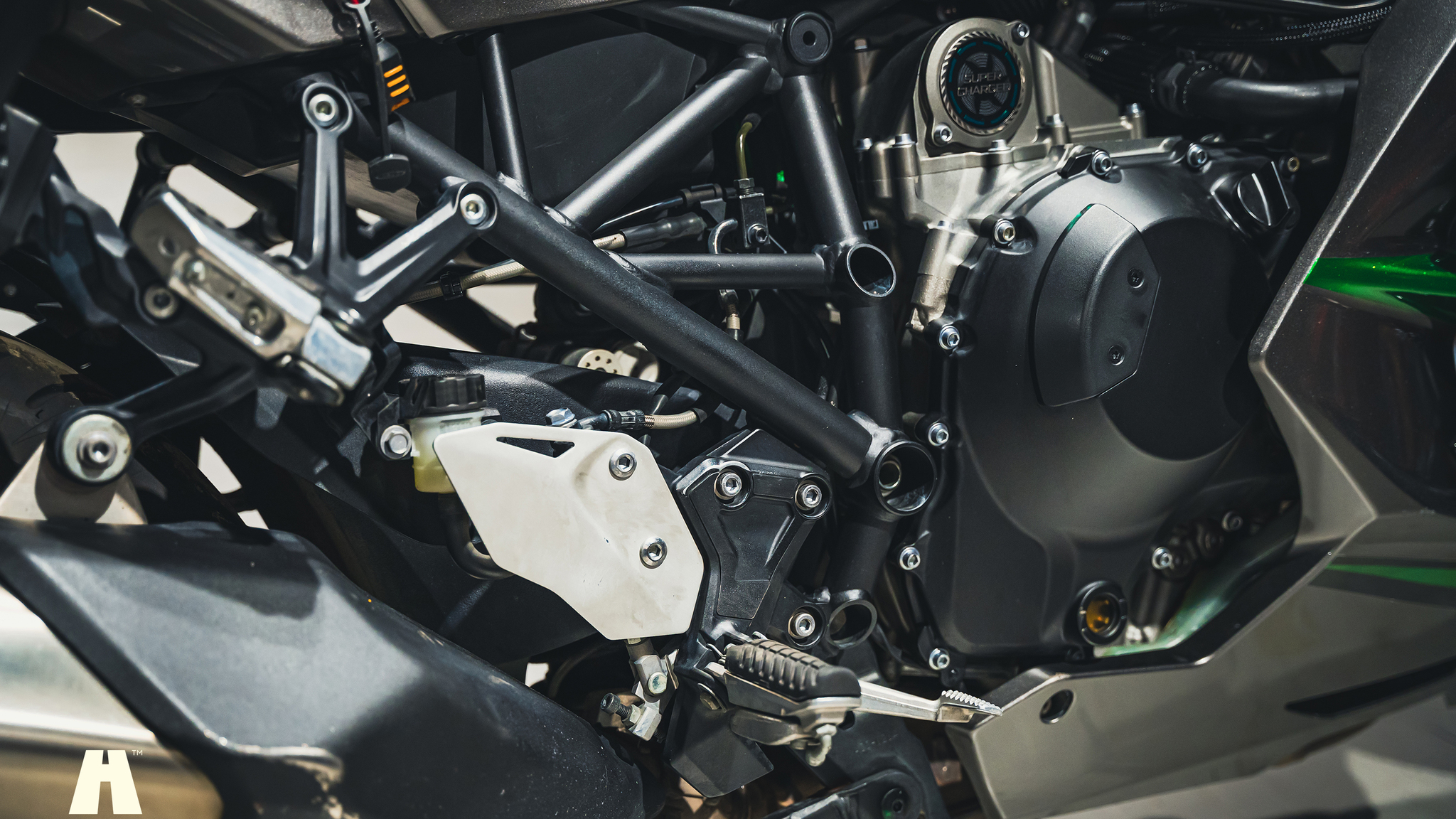 2019 Kawasaki Ninja H2 SX, Mekanik