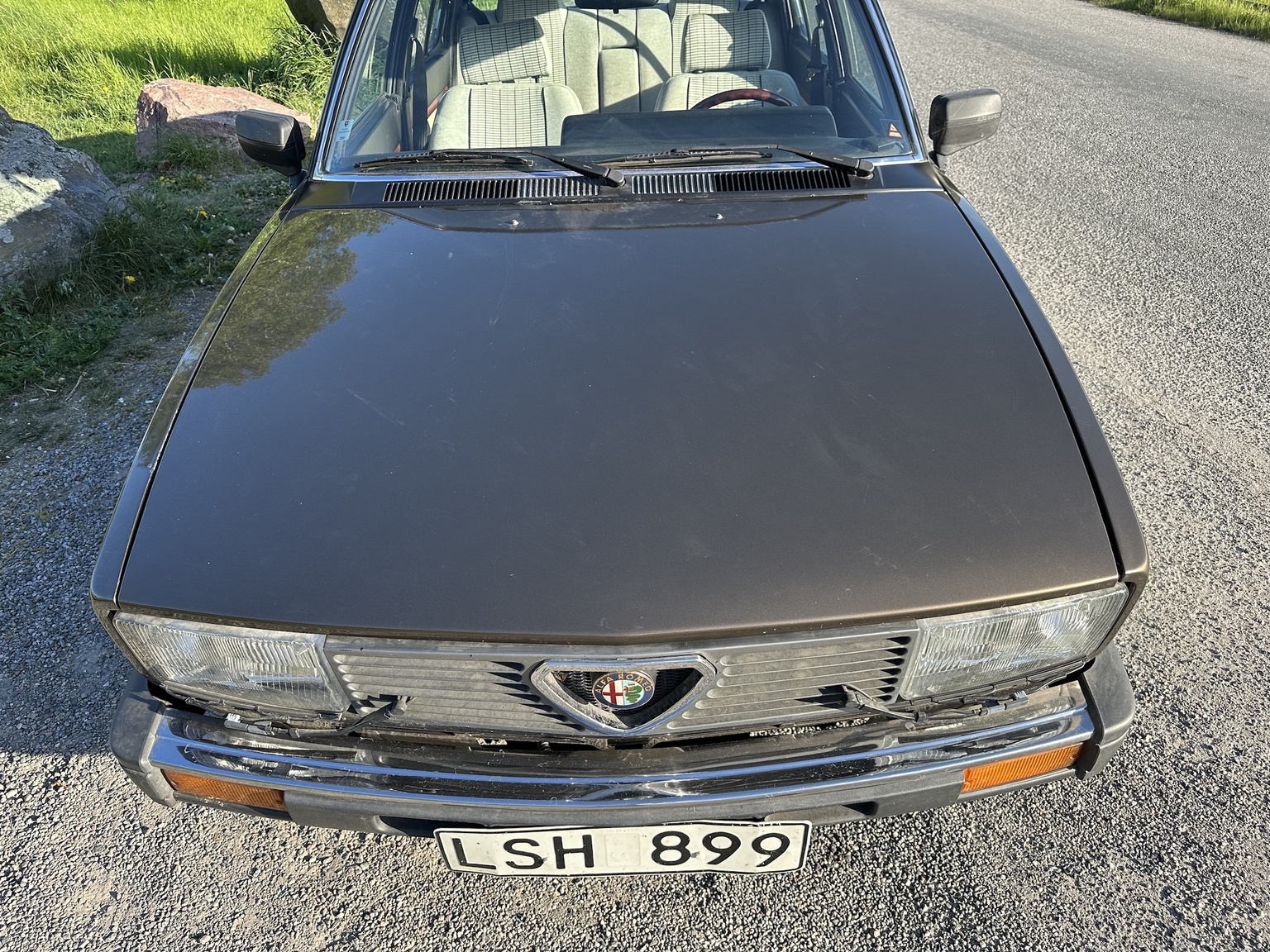 Exteriörbild på 1984 Alfa Romeo Alfetta 2000
