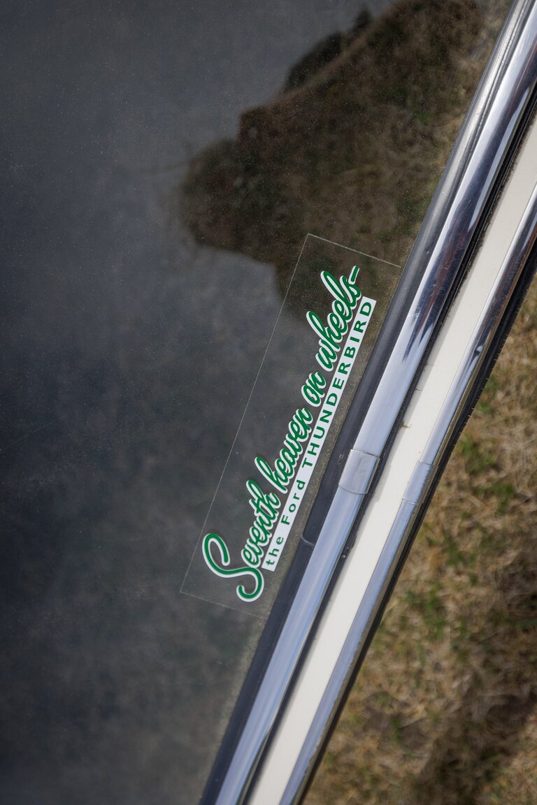 Aussenfoto 1956 Ford Thunderbird