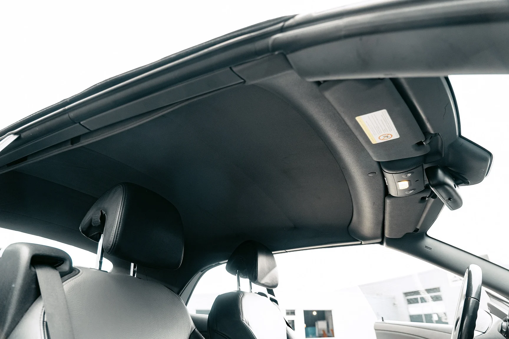 Innenraumfoto von 2004 SAAB 9-3 Aero 2.0T Cabriolet (35)