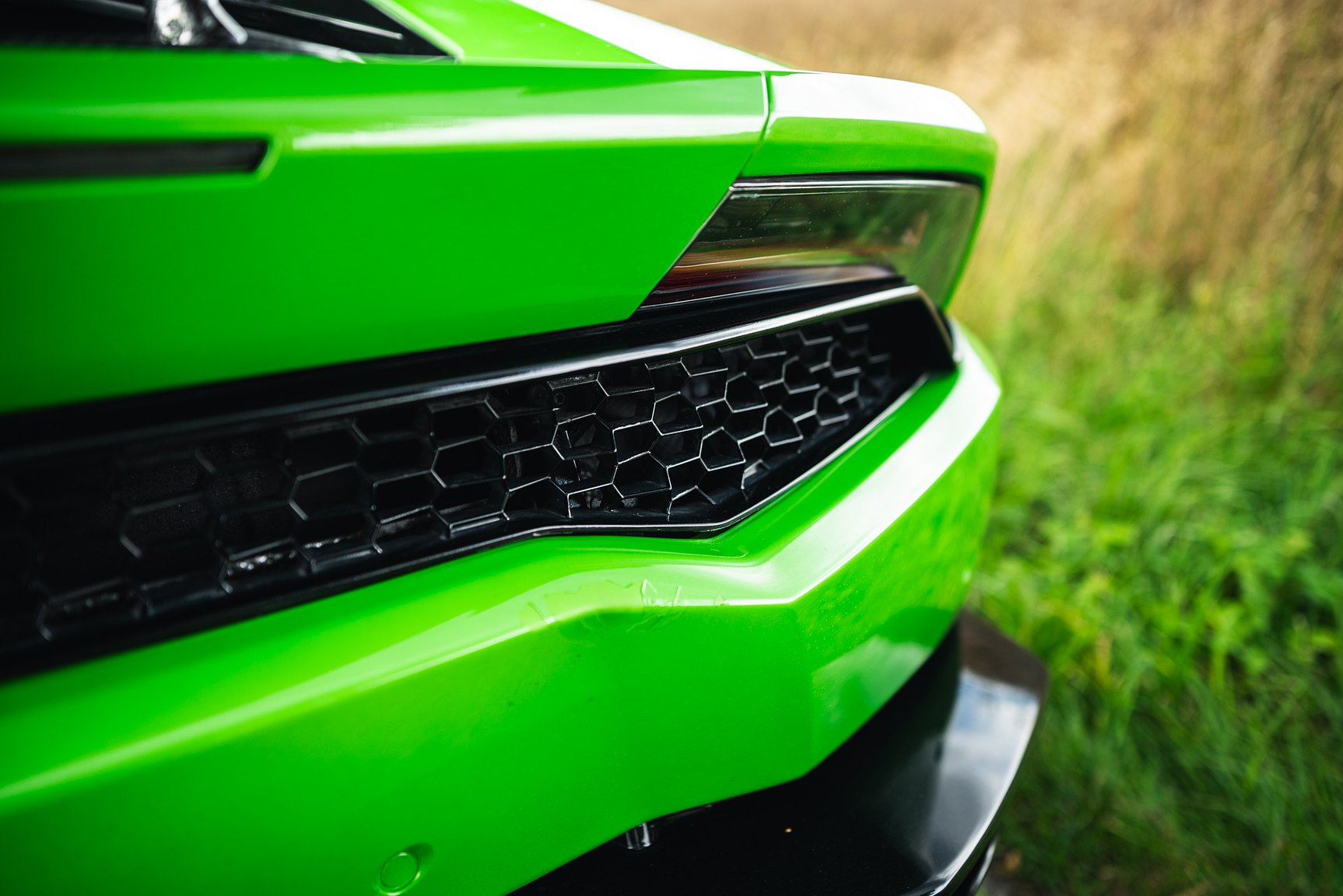 Exterior image of 2016 Lamborghini Huracan LP-610-4