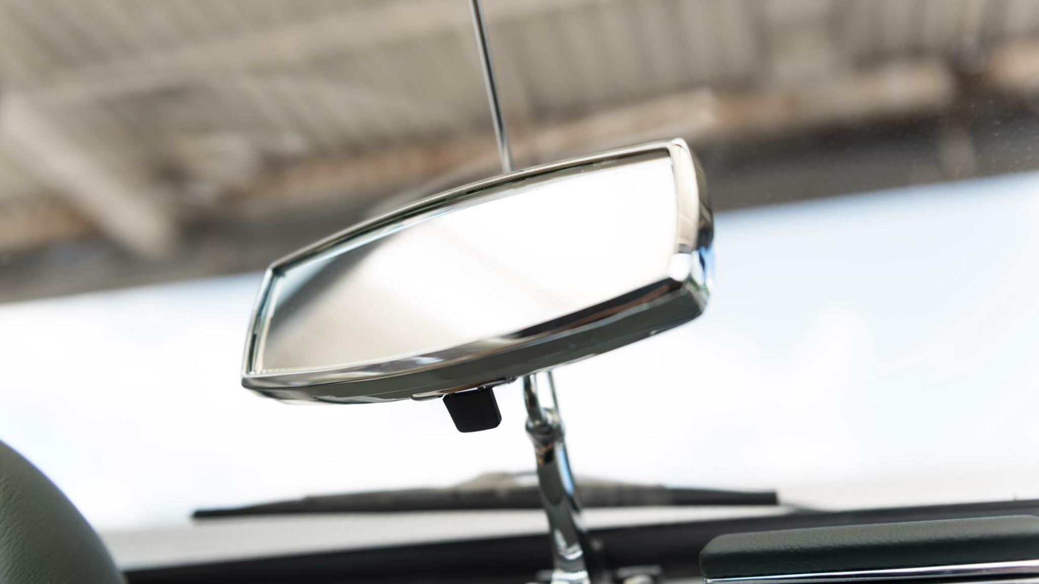 Innenraumfoto von 1956 Mercedes Benz 190 SL Roadster (41)