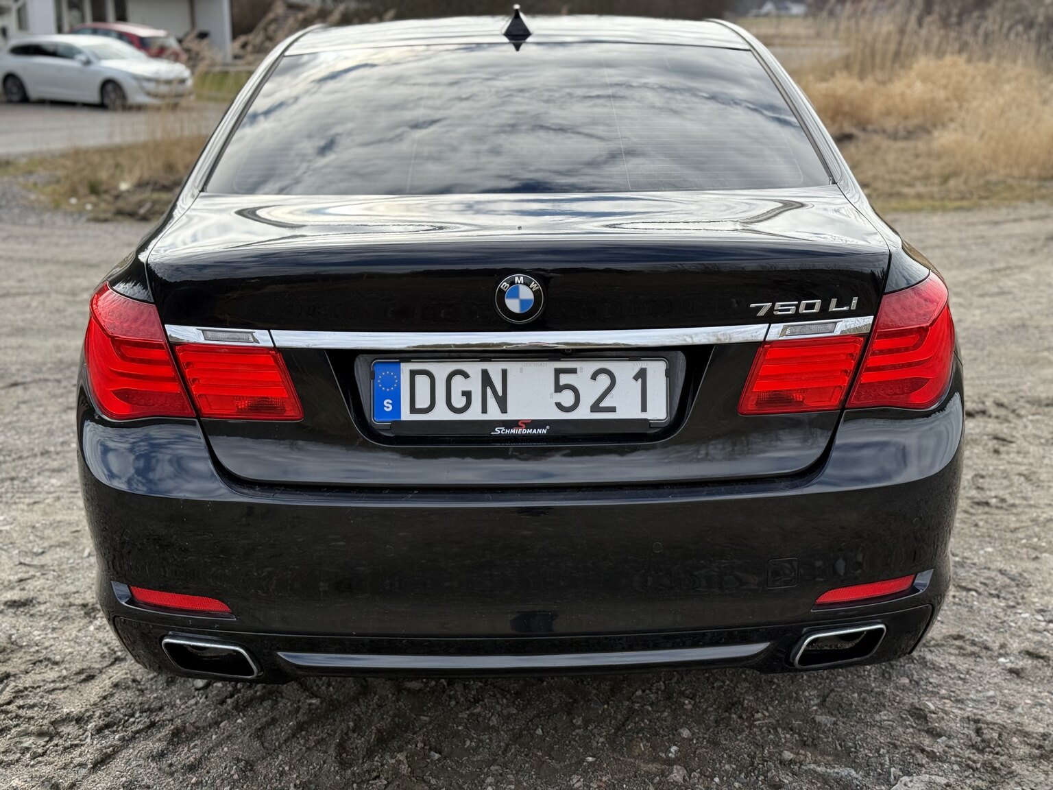 Exteriörbild på 2009 BMW 750Li