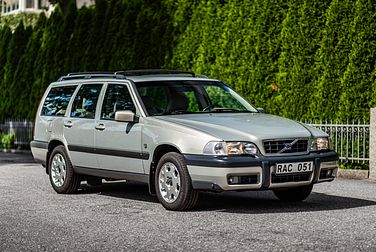 2000 Volvo V70 XC 2.4 T AWD  RAC051