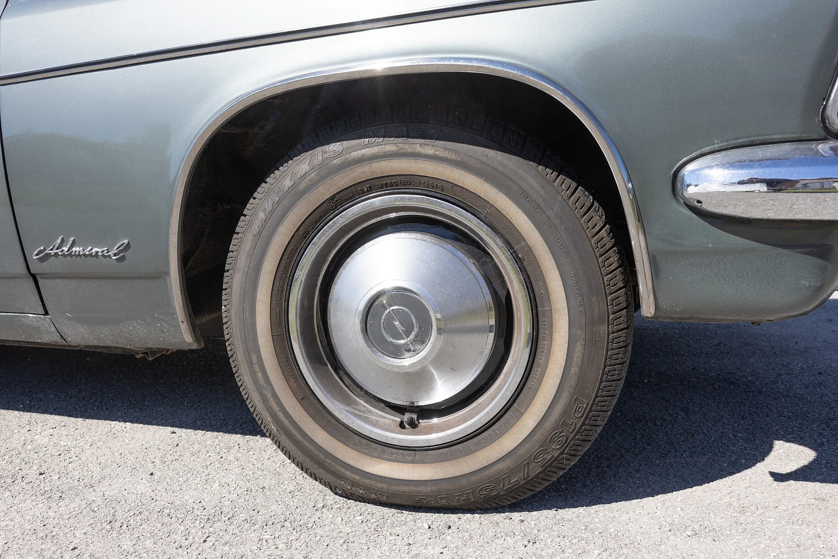 Exterior image of 1970 Opel Admiral Admiral (67)