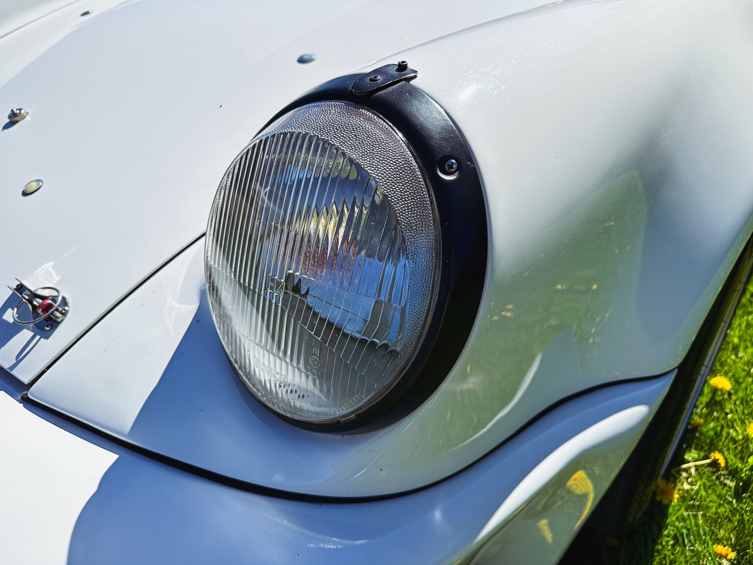 Exteriörbild på 1971 Porsche 911 RSR Tribute