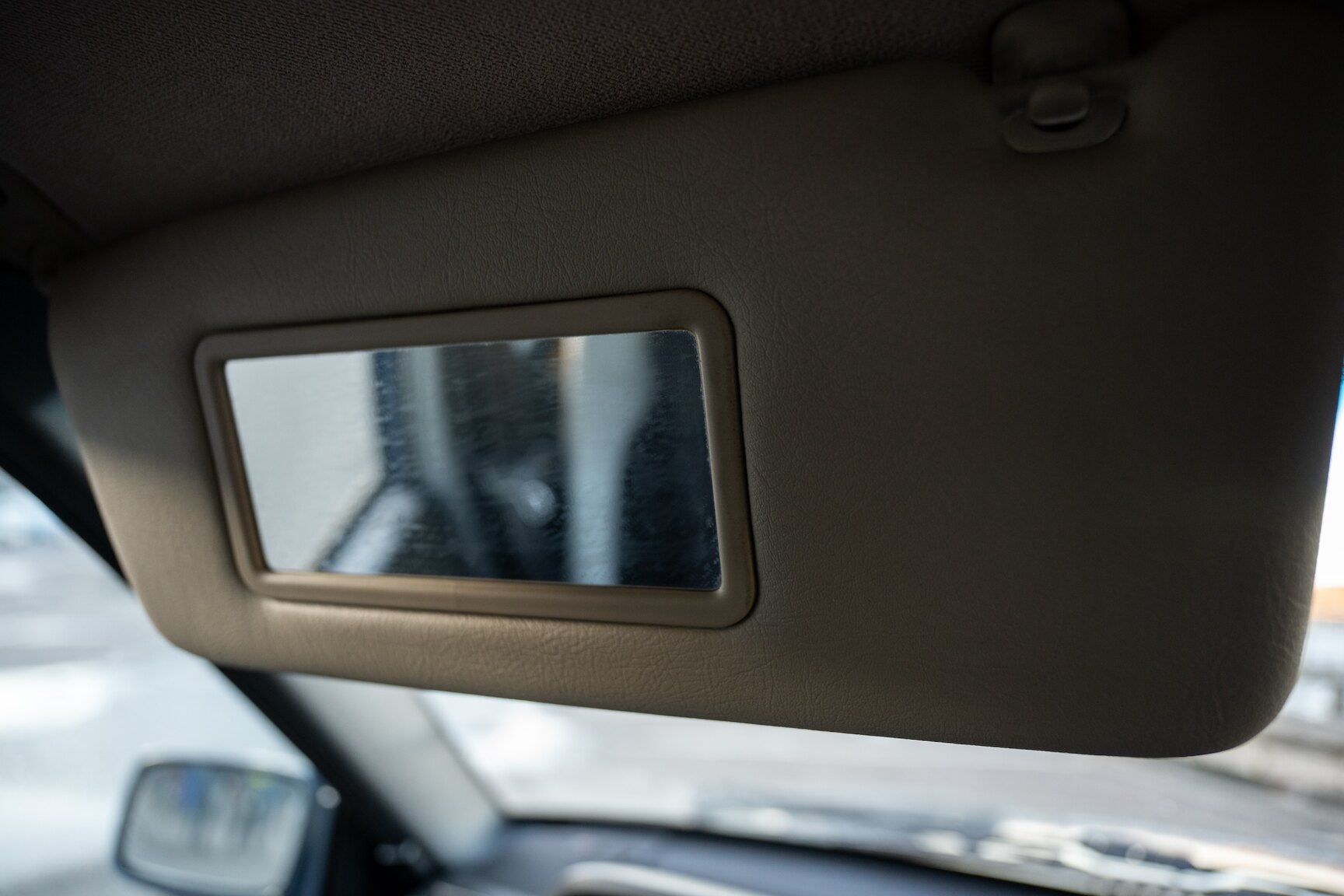 Interior image of 1998 Volvo 940 Turbo