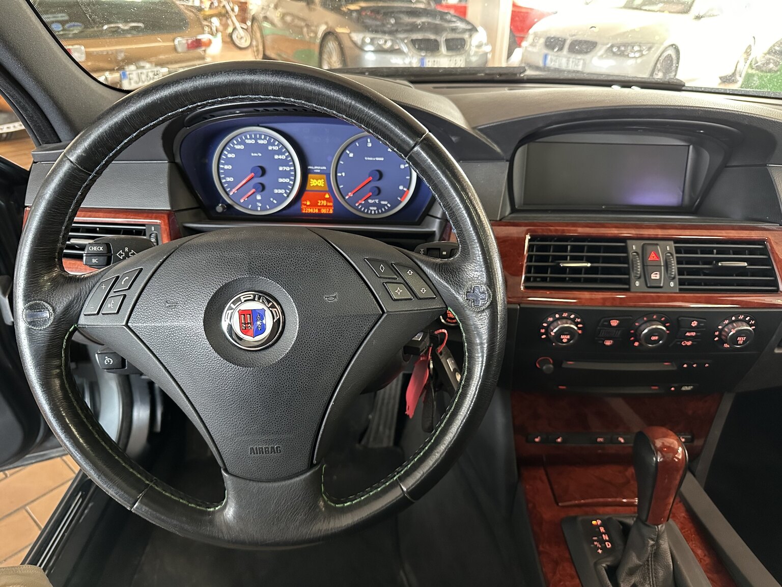 Innenraumfoto von 2006 ALPINA B5 Touring