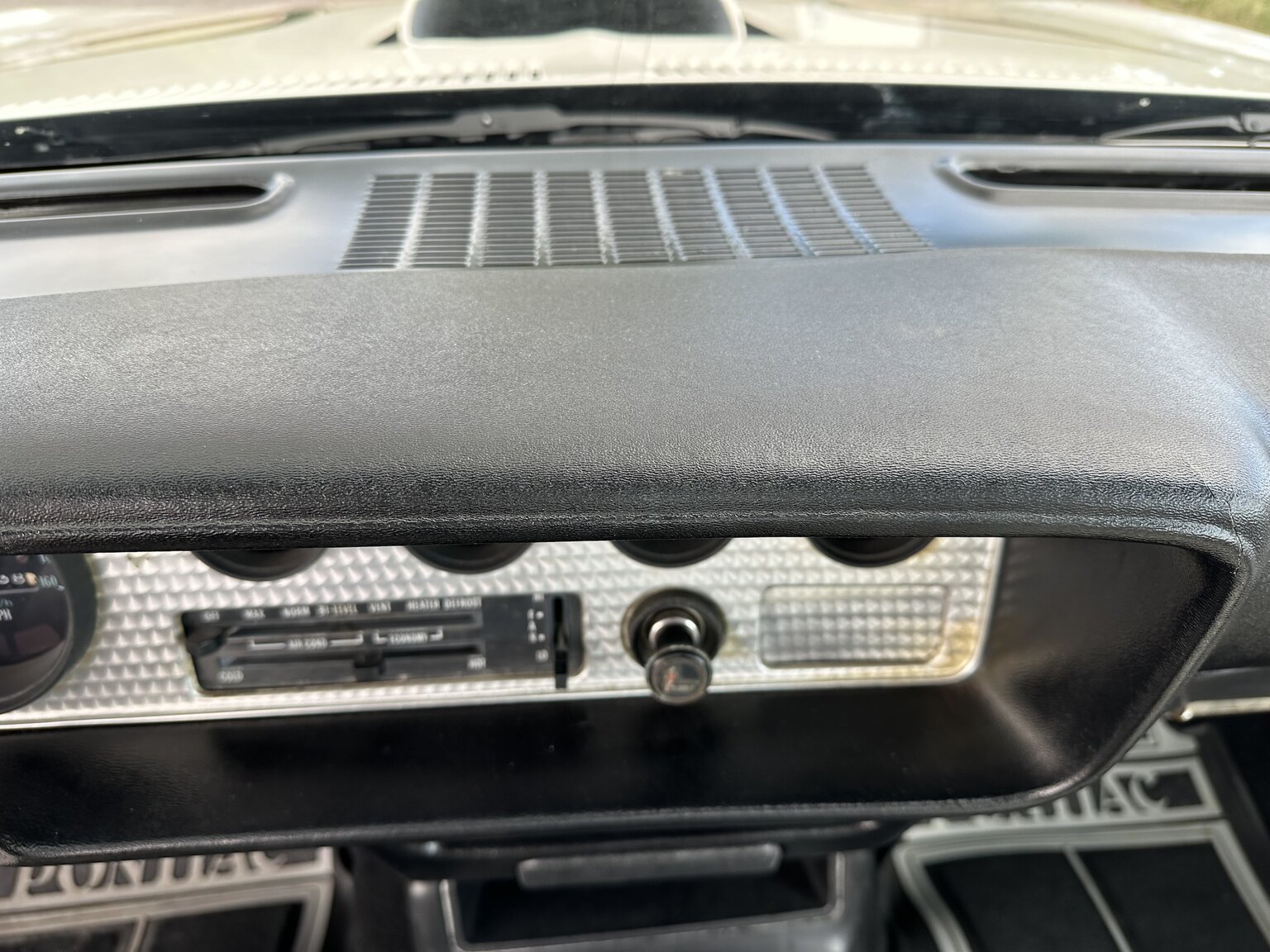 Interior image of 1976 Pontiac Firebird Trans Am