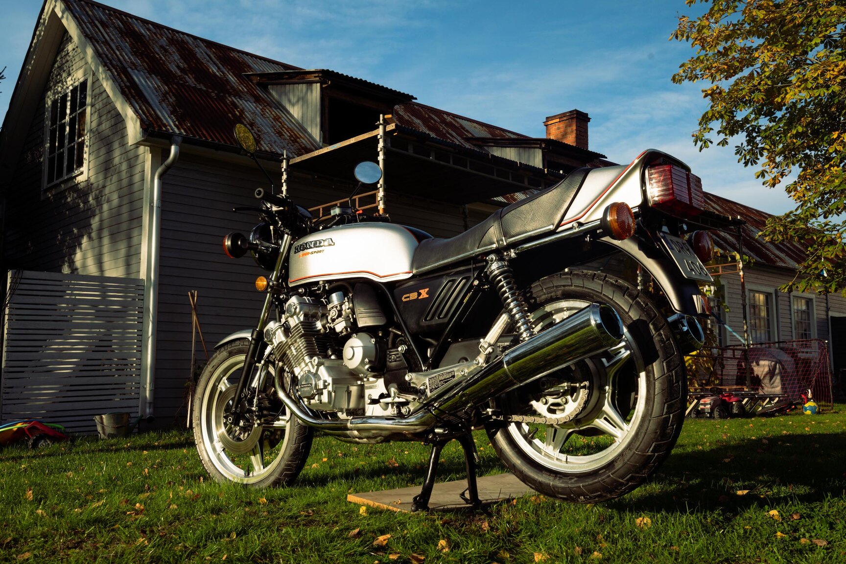 Aussenfoto 1979 Honda CBX Super Sport (3)