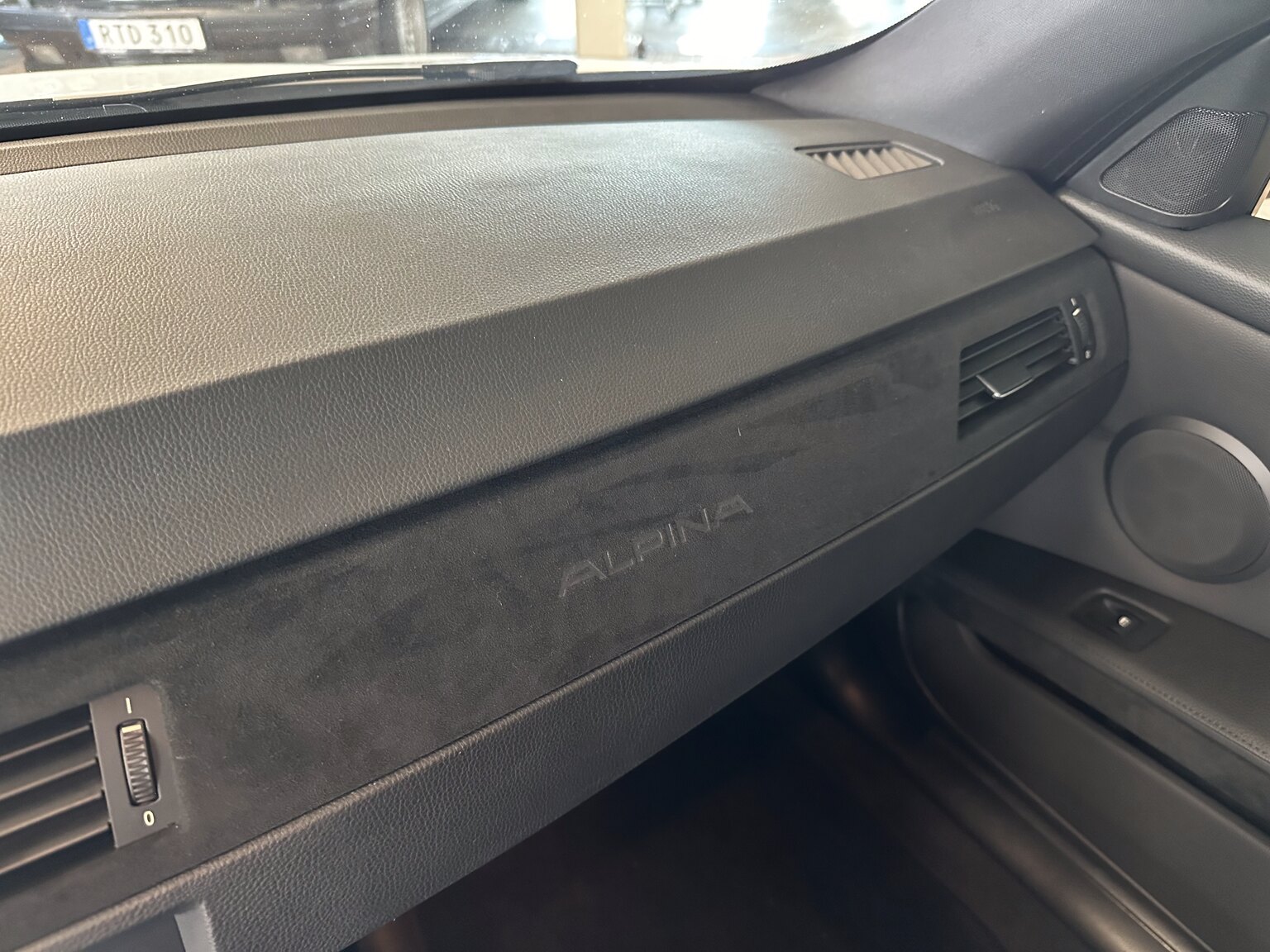 Interiörbild 2012 ALPINA B3 GT3 Switch-Tronic