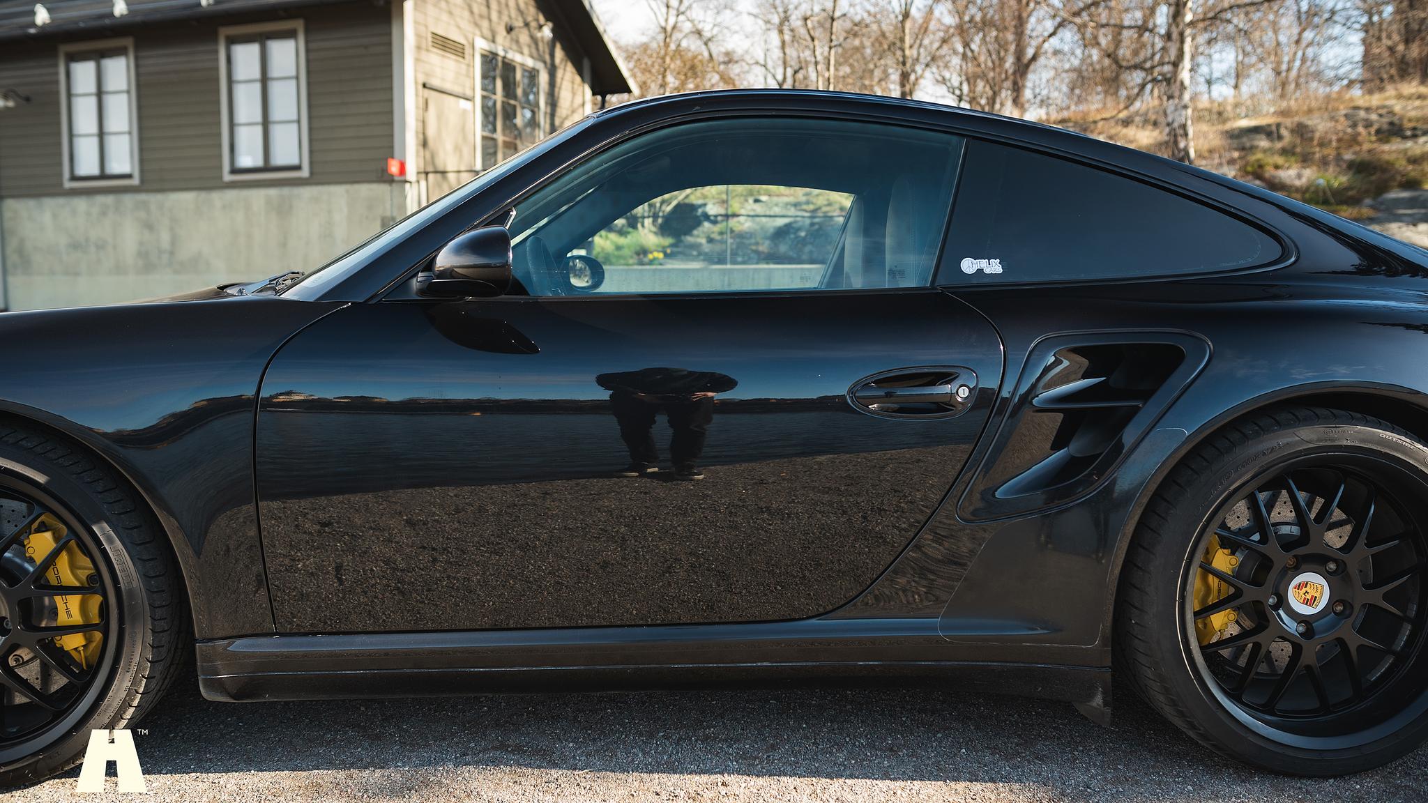 Exteriörbild på 2007 Porsche 997 Turbo